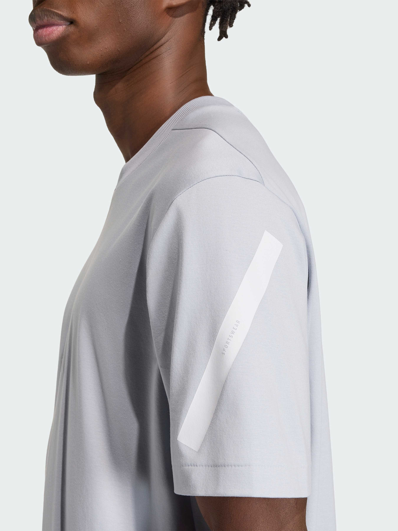 Футболки и поло Adidas ZNE модель KE4699 Футболки и поло Adidas ZNE модель KE4699 Фото