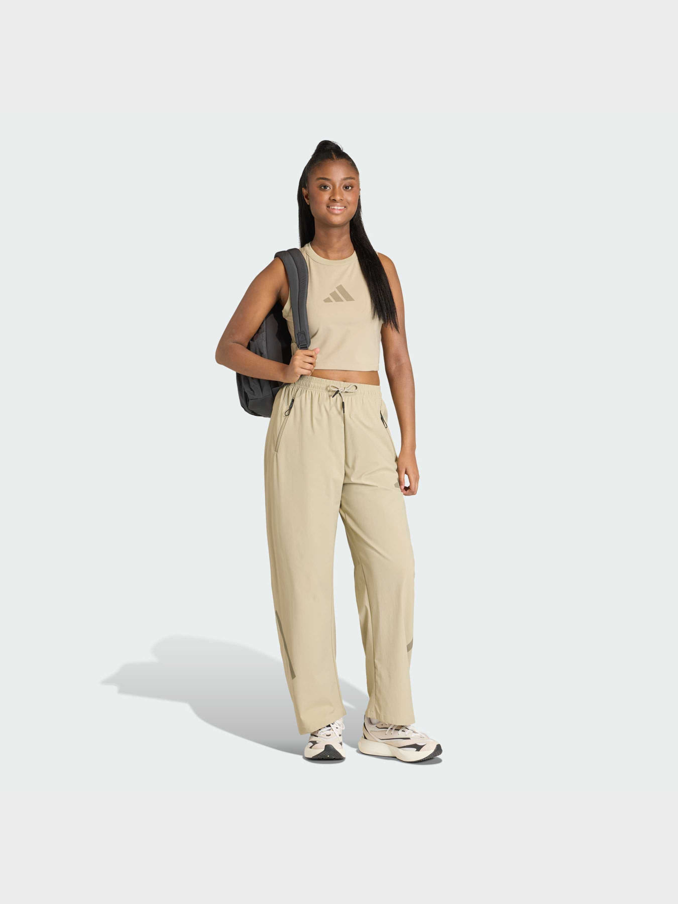 Брюки Adidas ZNE модель KD8481 Брюки Adidas ZNE модель KD8481 Фото