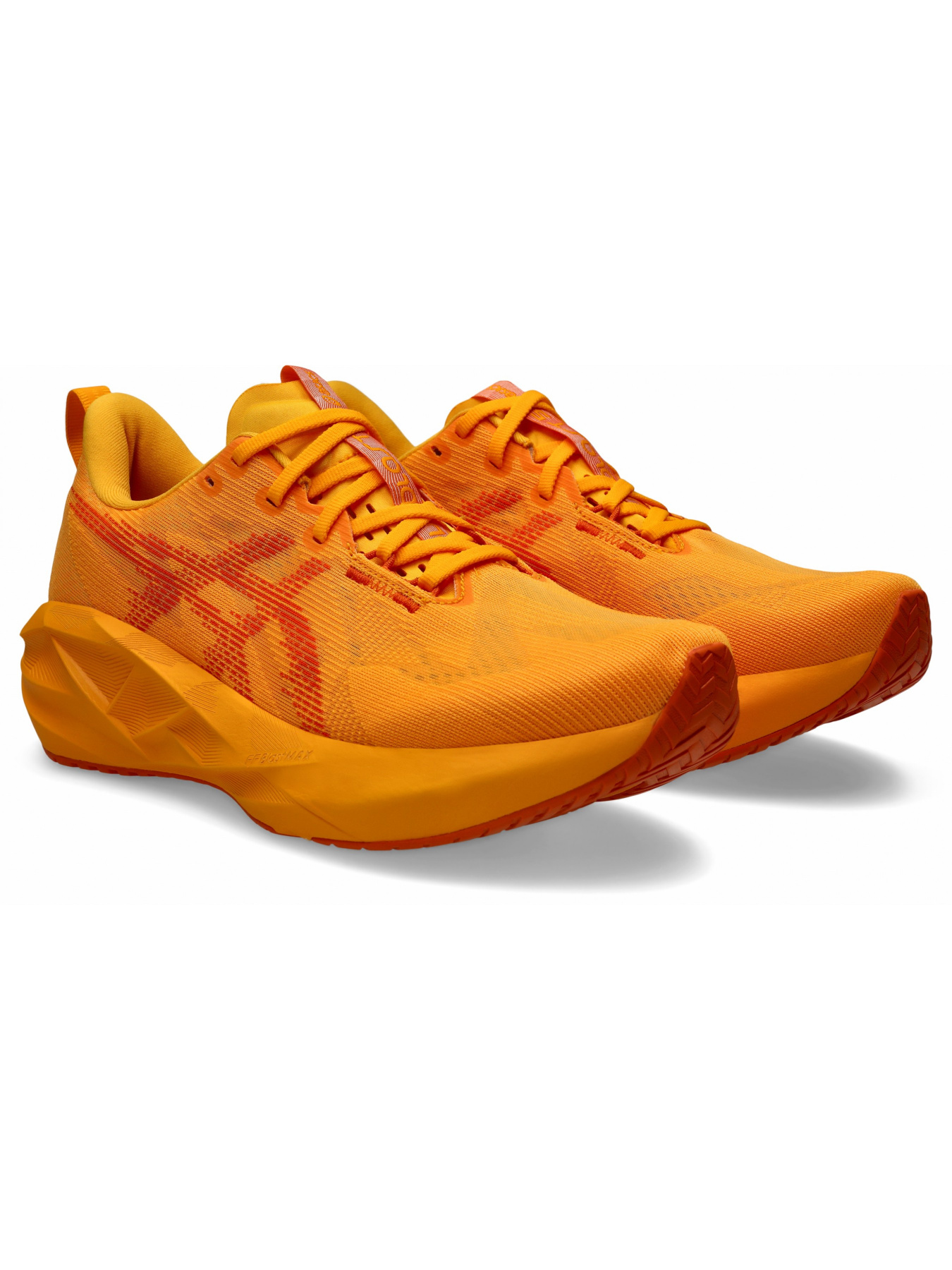 Кросівки Asics Novablast модель 1011B974-800 Кросівки Asics Novablast модель 1011B974-800 Фото