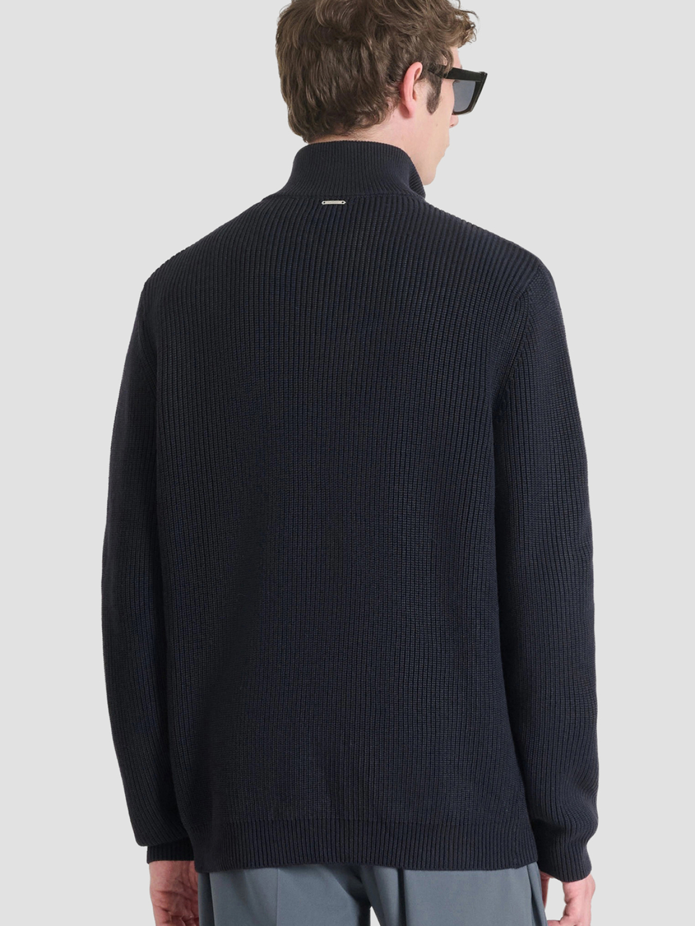 Худи и свитшоты Antony Morato модель MMSW01555.YA500083;7073 Фото