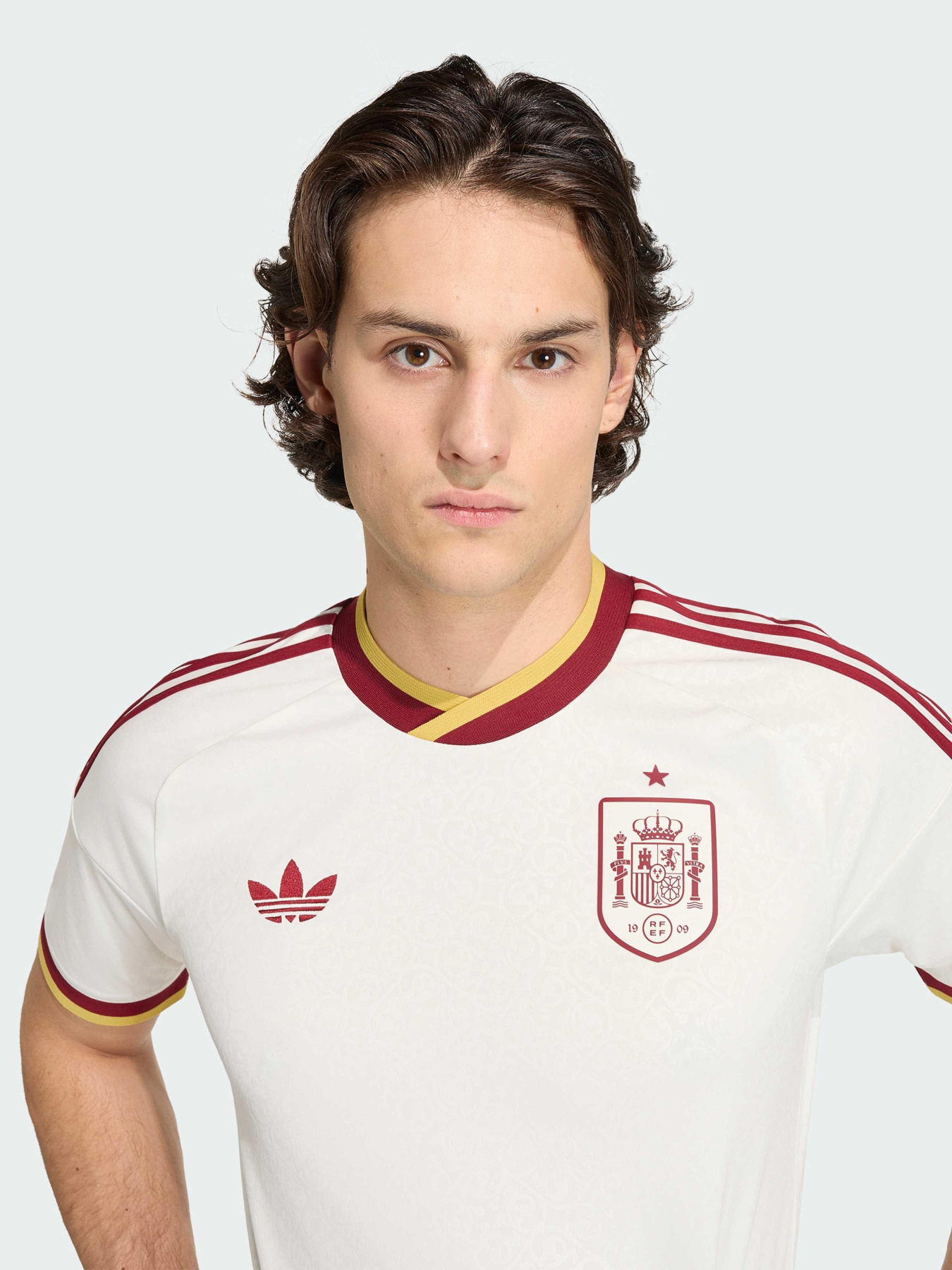 Футболки и поло Adidas модель JN4397 Футболки и поло Adidas модель JN4397 Фото