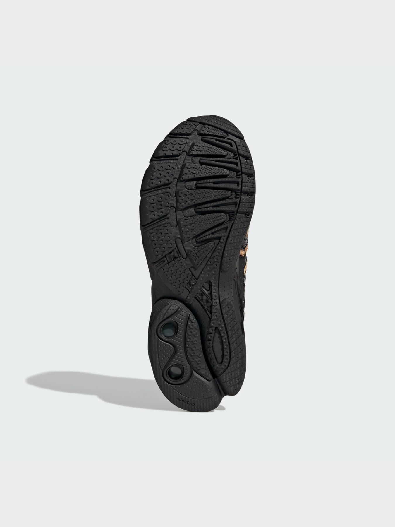 Кросівки Adidas модель KI4204 Кросівки Adidas модель KI4204 Фото