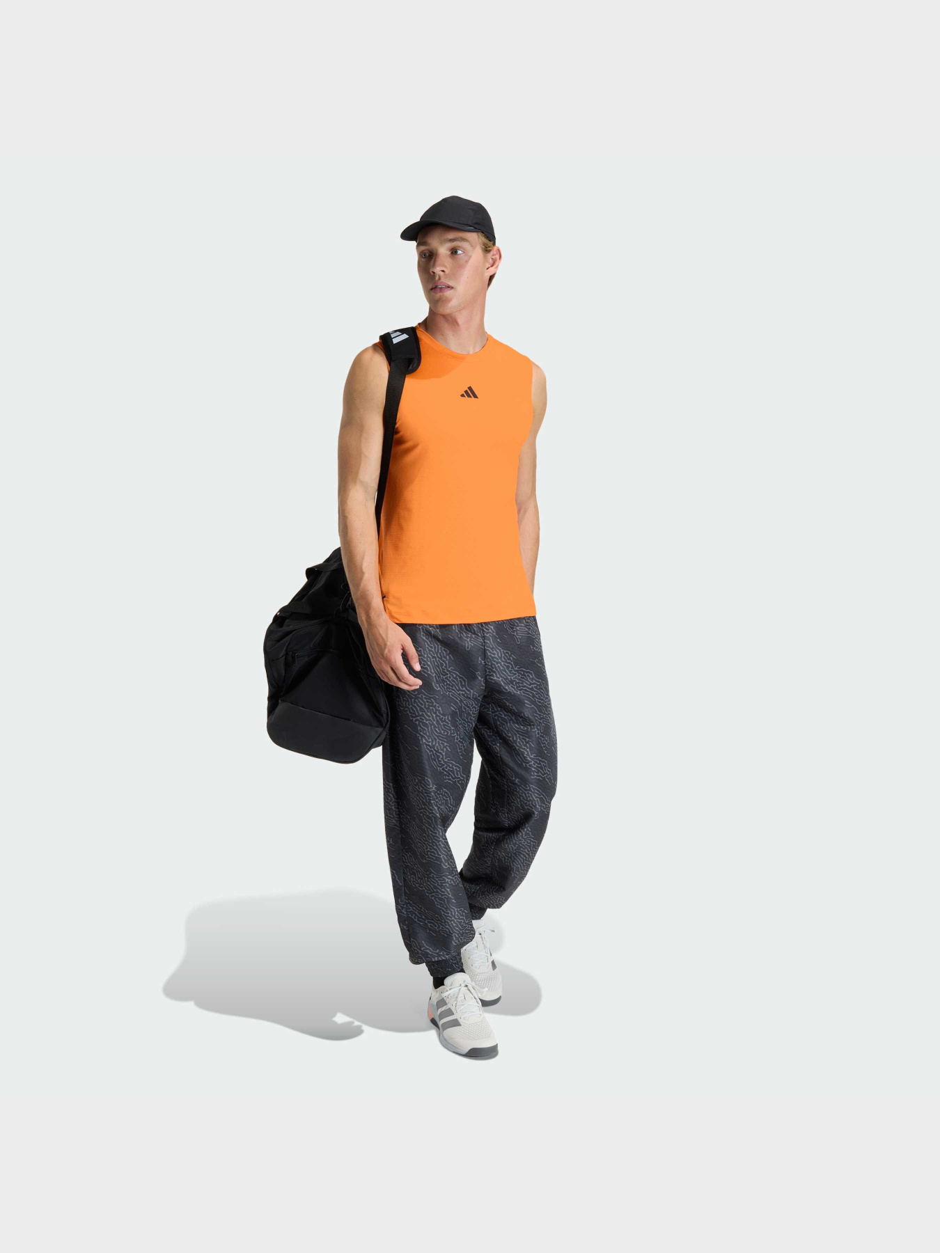 Футболки и поло Adidas модель KD0374 Футболки и поло Adidas модель KD0374 Фото
