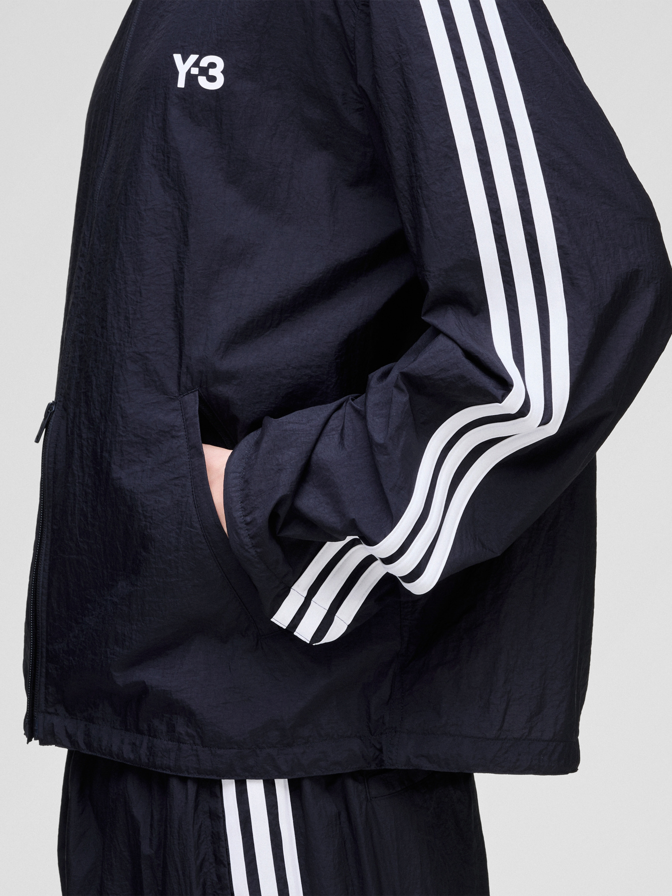 Худі та світшоти Adidas модель KF1085 Фото