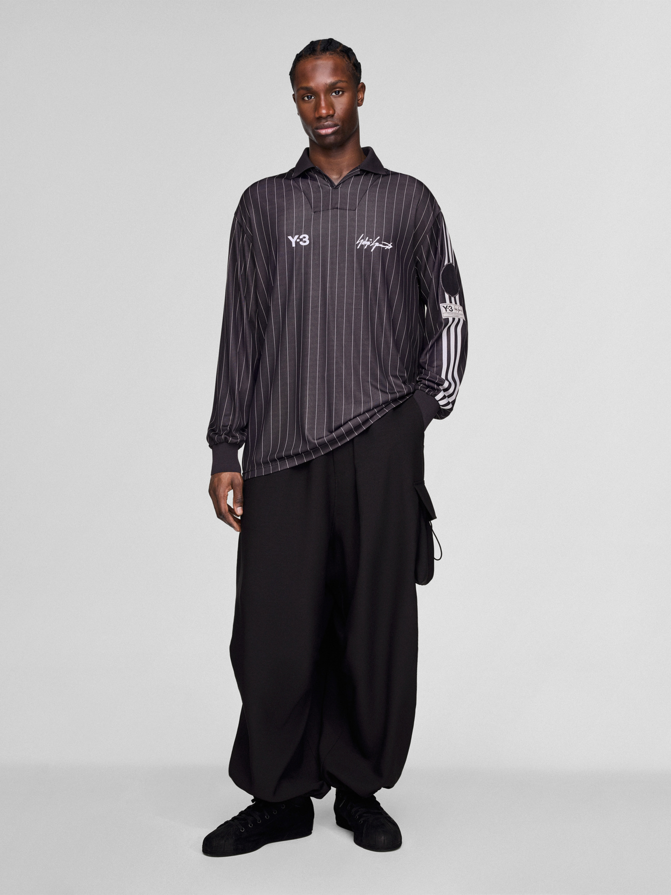Футболки і поло Adidas Y-3 модель KS7574 Футболки і поло Adidas Y-3 модель KS7574 Фото
