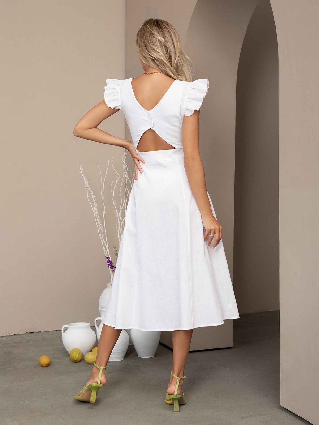 Сукні ISSA Plus модель 12803_white Сукні ISSA Plus модель 12803_white Фото