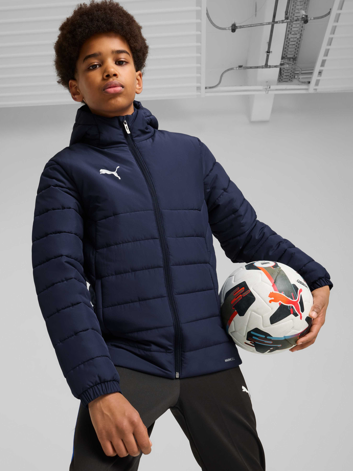 Куртки та дублянки PUMA Teamadditions Hood Padded Jr модель 659738 Куртки та дублянки PUMA Teamadditions Hood Padded Jr модель 659738 Фото