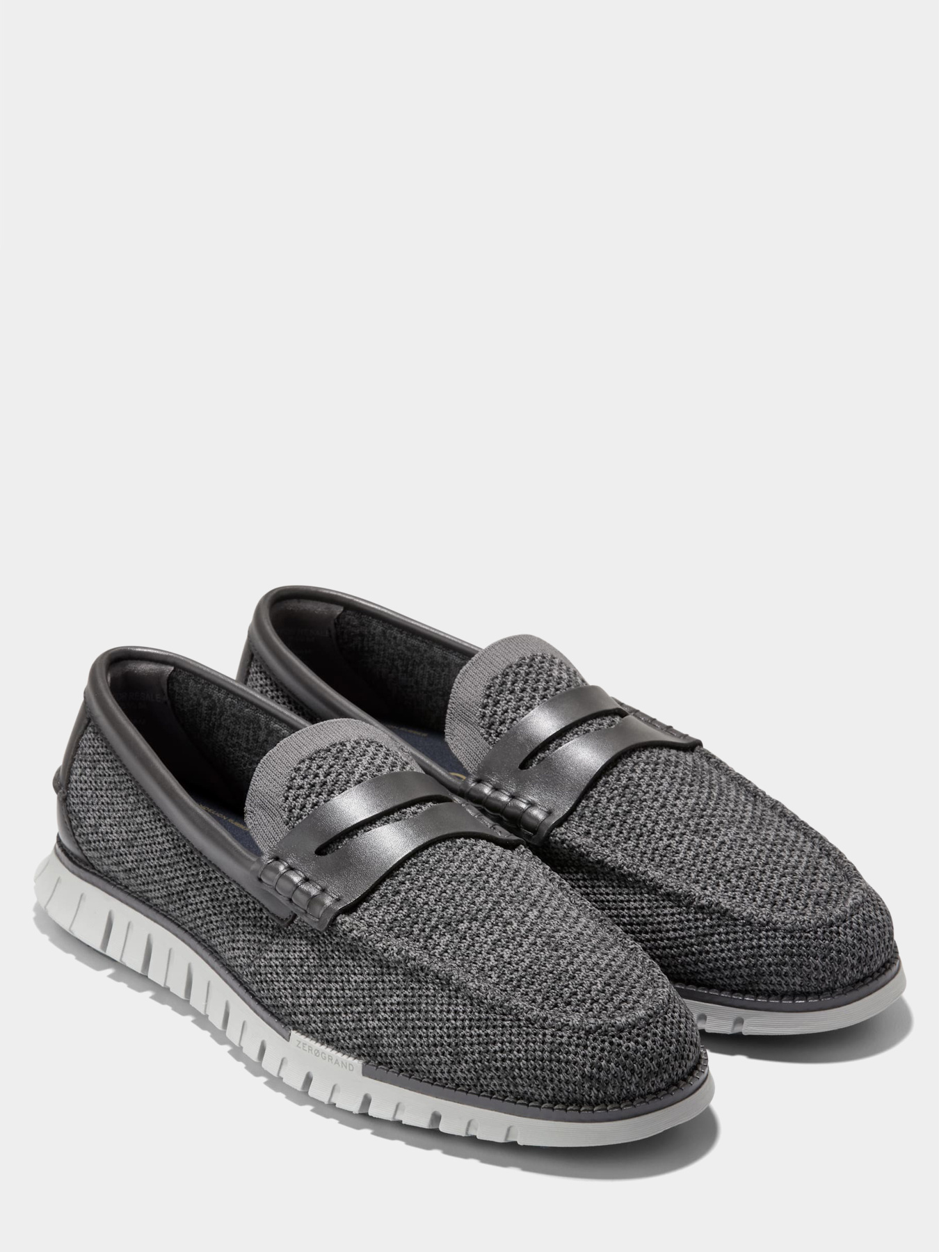 Туфли и лоферы Cole Haan модель C42517 Фото