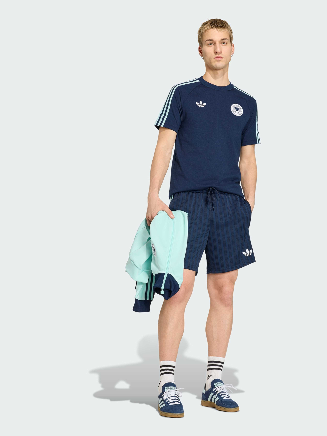 Шорти Adidas модель JZ9343 Шорти Adidas модель JZ9343 Фото