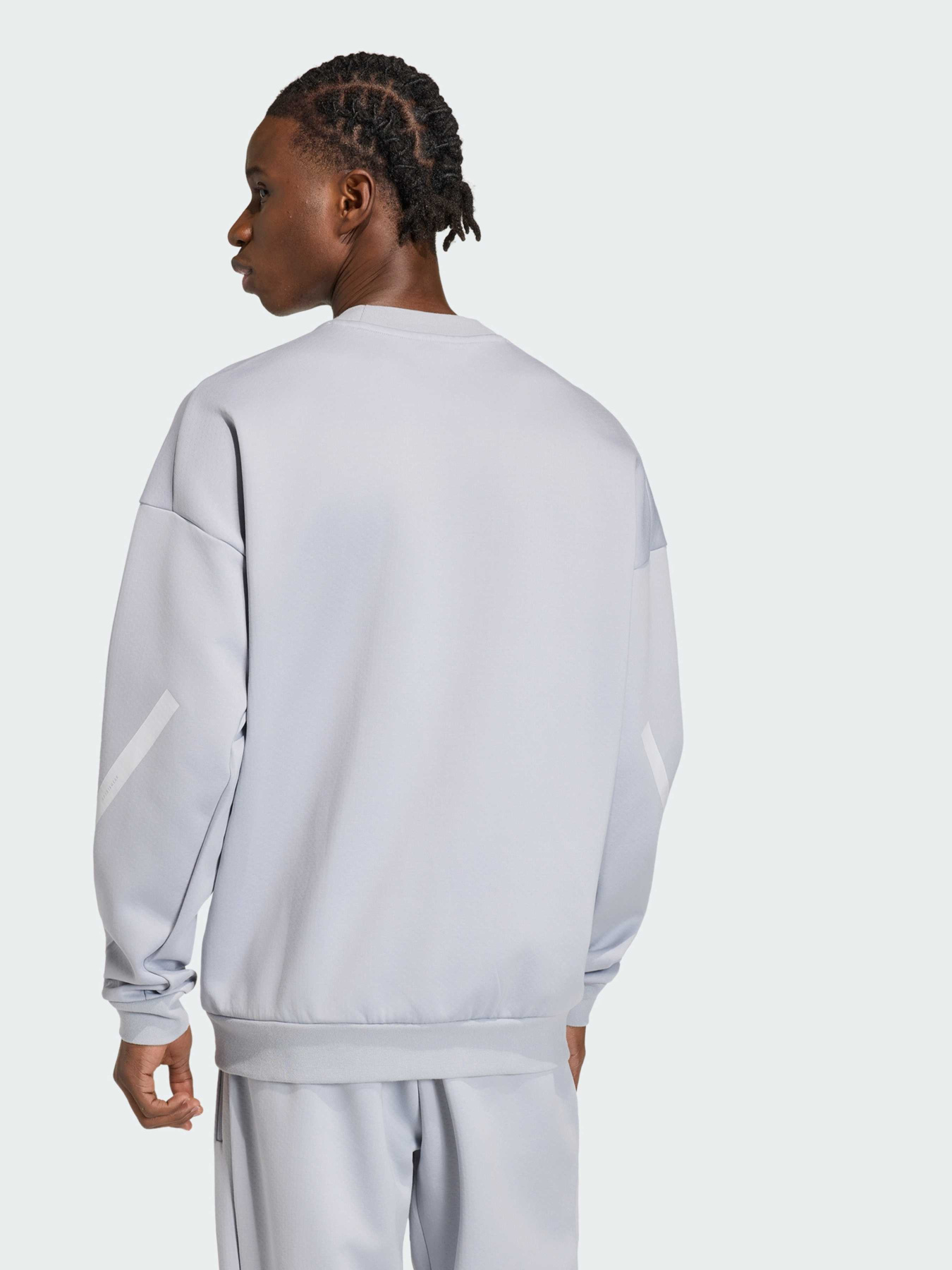 Худи и свитшоты Adidas ZNE модель KE4707 Худи и свитшоты Adidas ZNE модель KE4707 Фото