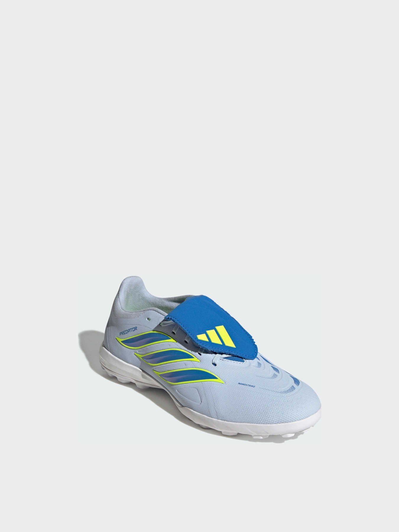 Кроссовки Adidas Predator модель JR7874 Фото