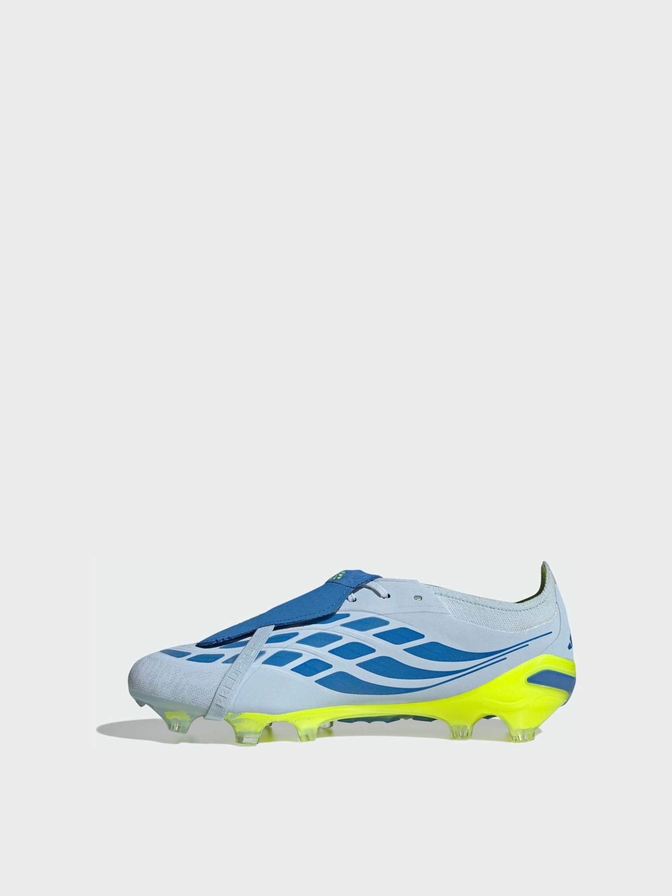 Кроссовки Adidas Predator модель JS0378 Кроссовки Adidas Predator модель JS0378 Фото