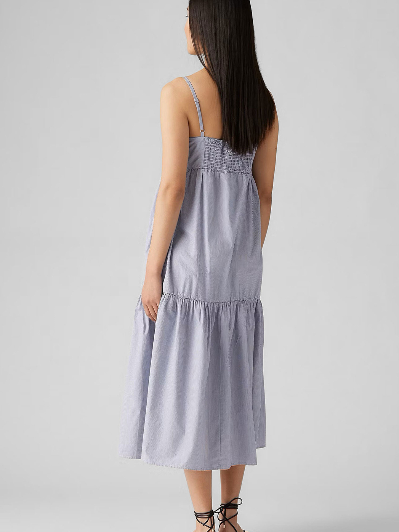 Платья Levi's модель A7576;0002 Платья Levi's модель A7576;0002 Фото