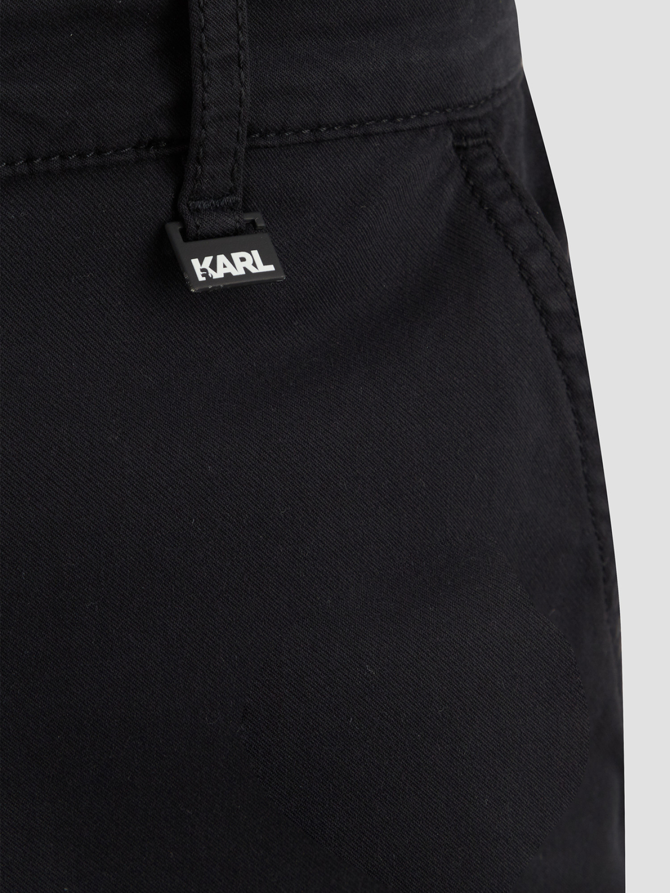 Шорти Karl Lagerfeld модель 542826.255812;990 Фото