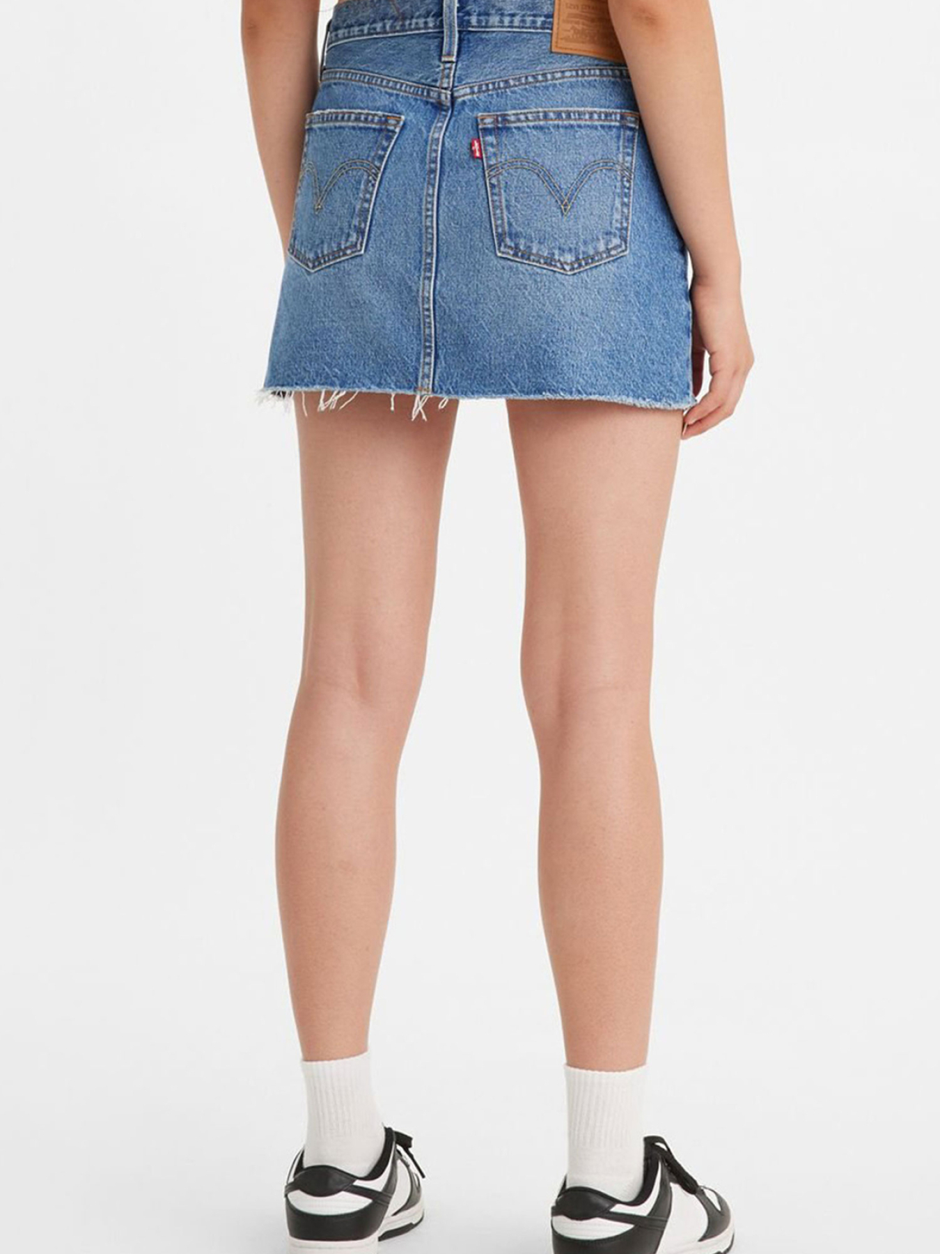 Юбки Levi's модель A4694;0002 Юбки Levi's модель A4694;0002 Фото