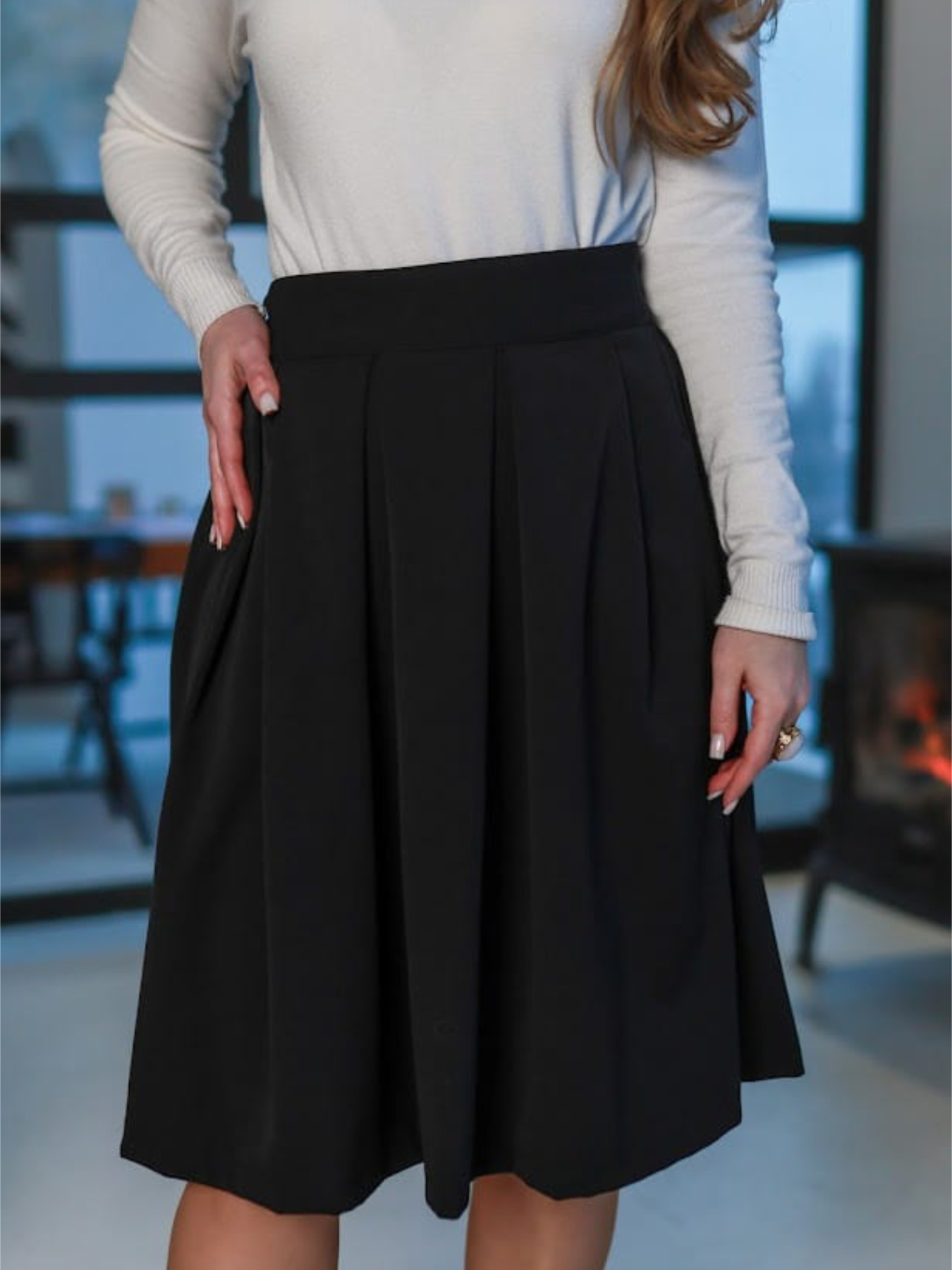 Юбки LadyLike модель ll72600010-chornij Юбки LadyLike модель ll72600010-chornij Фото