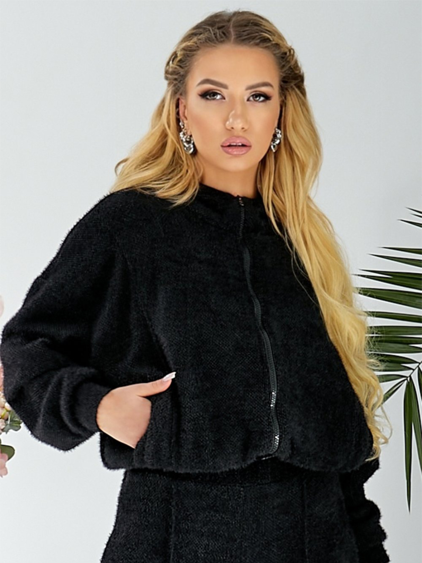 Худи и свитшоты LadyLike модель ll236770099-chornij Худи и свитшоты LadyLike модель ll236770099-chornij Фото