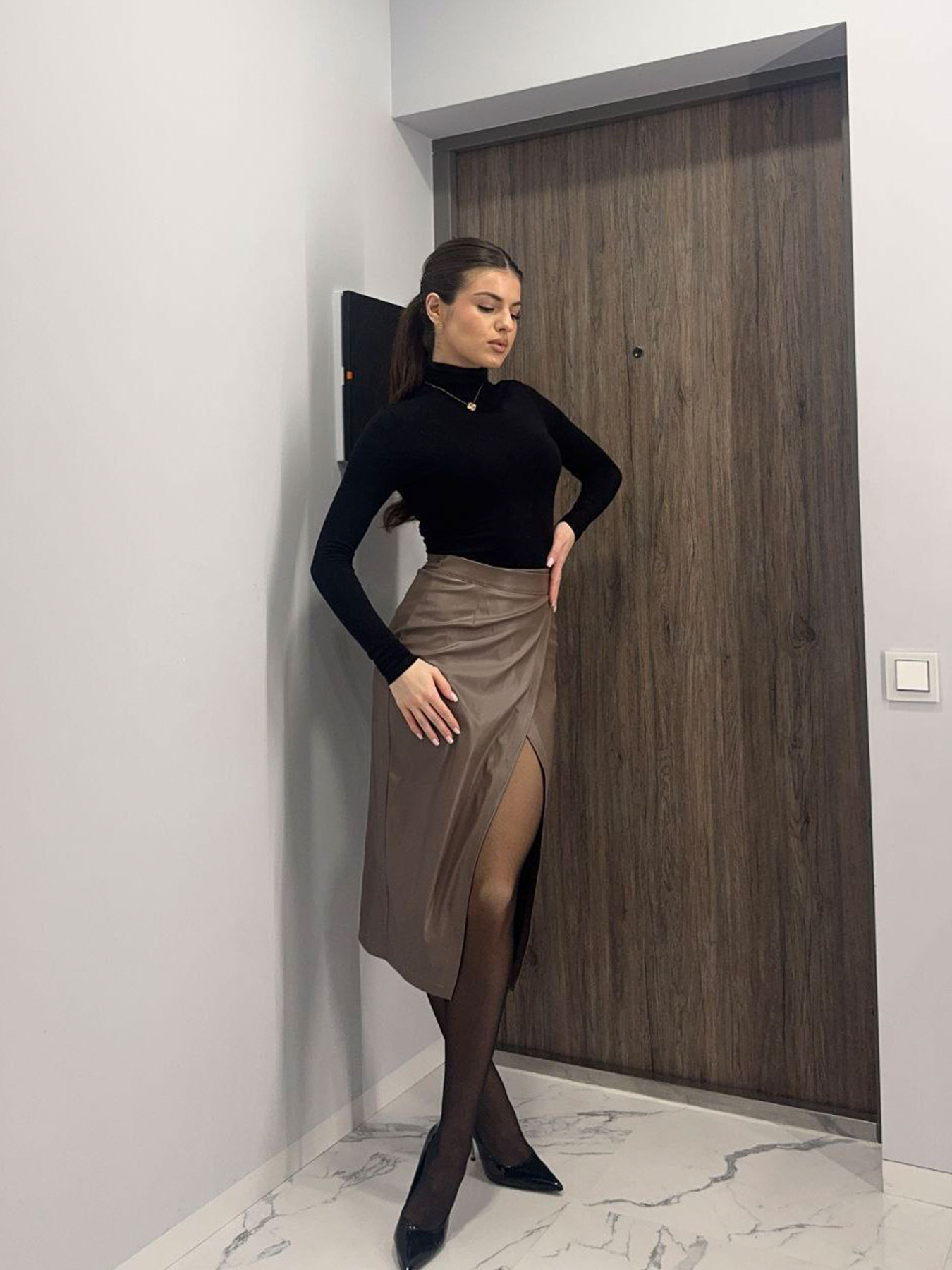 Спідниці Uaclothes модель like16265-korichnevj Спідниці Uaclothes модель like16265-korichnevj Фото