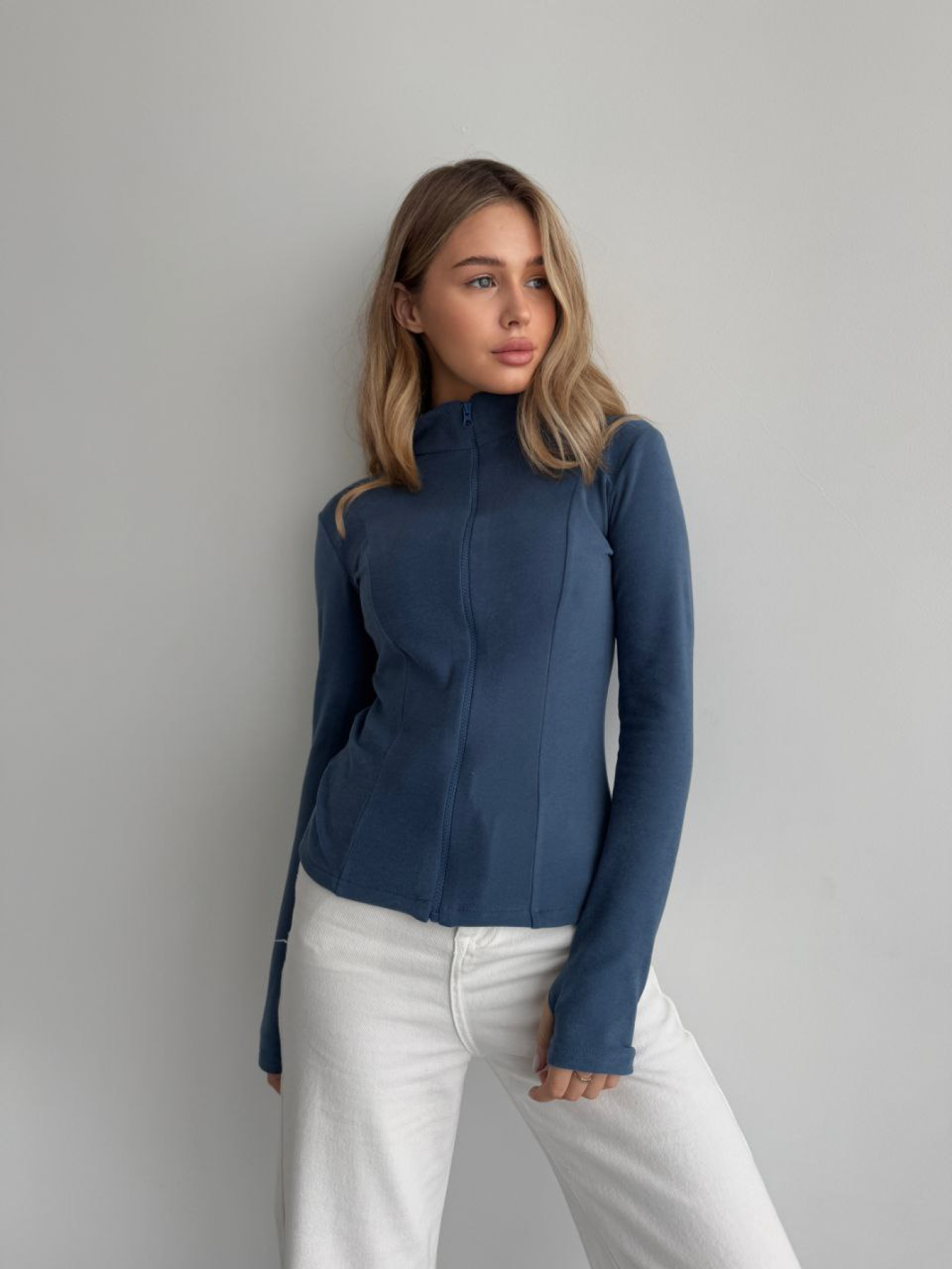 Худи и свитшоты Uaclothes модель like16011-sinij Худи и свитшоты Uaclothes модель like16011-sinij Фото