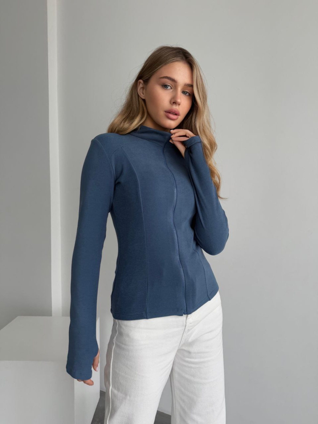 Худи и свитшоты Uaclothes модель like16011-sinij Худи и свитшоты Uaclothes модель like16011-sinij Фото