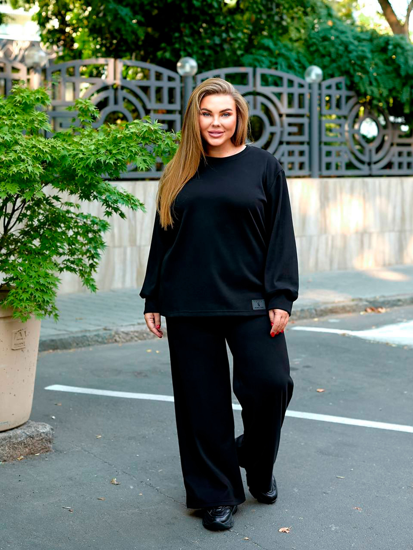 Костюми Uaclothes модель like15993-chernj Костюми Uaclothes модель like15993-chernj Фото