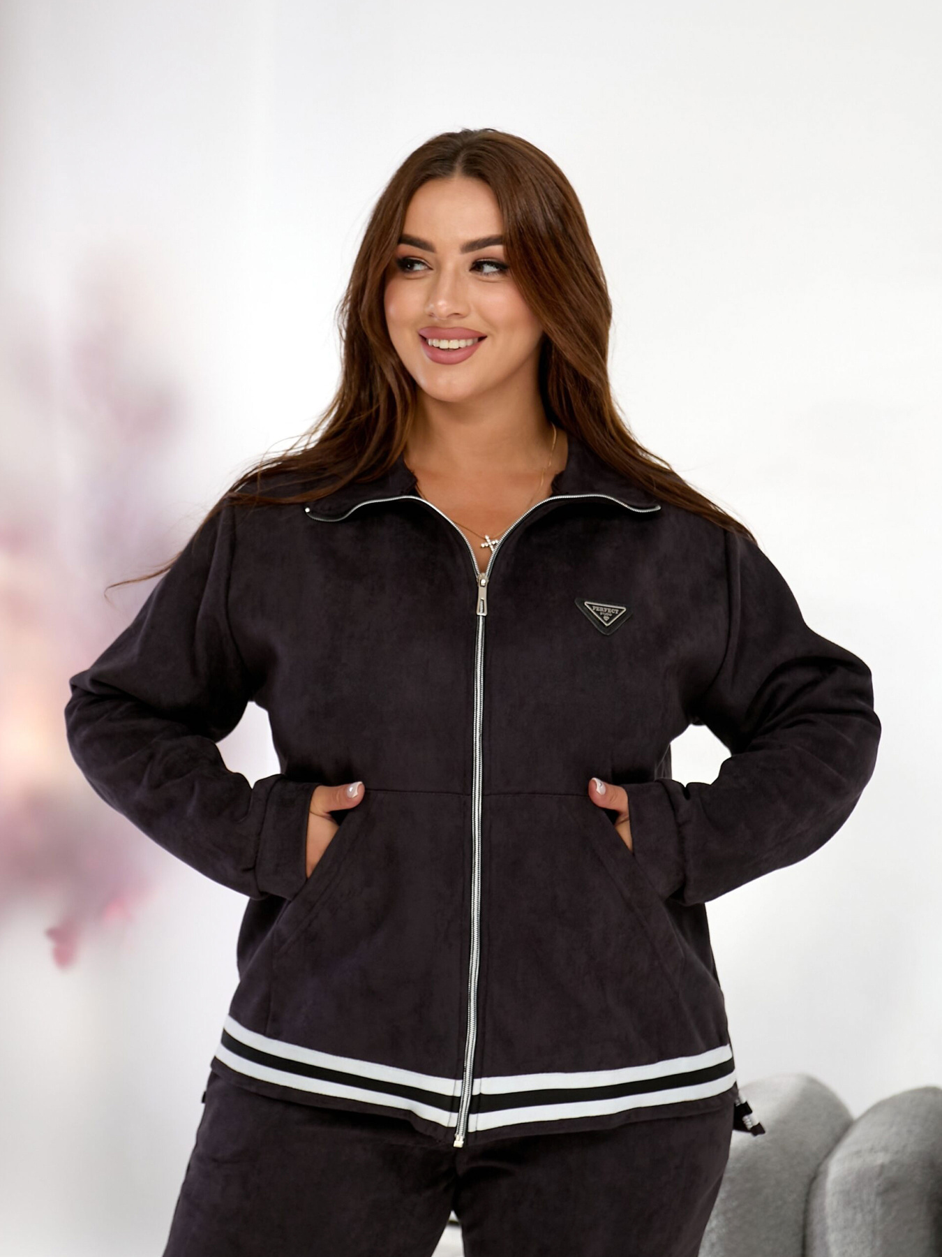 Костюмы Uaclothes модель like15799-grafitovj Костюмы Uaclothes модель like15799-grafitovj Фото