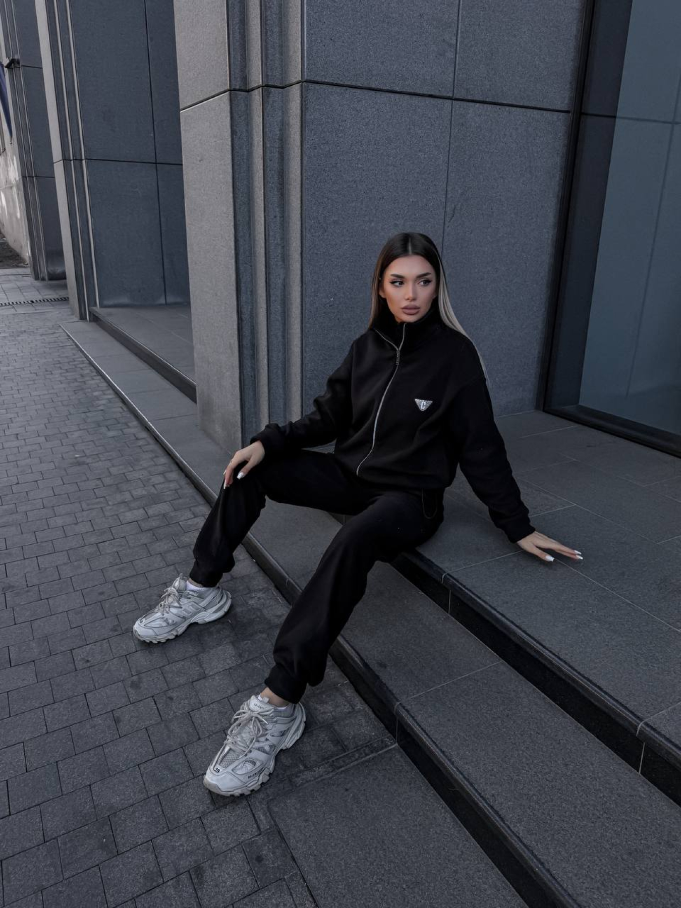 Костюмы Uaclothes модель like15542-chernj Костюмы Uaclothes модель like15542-chernj Фото