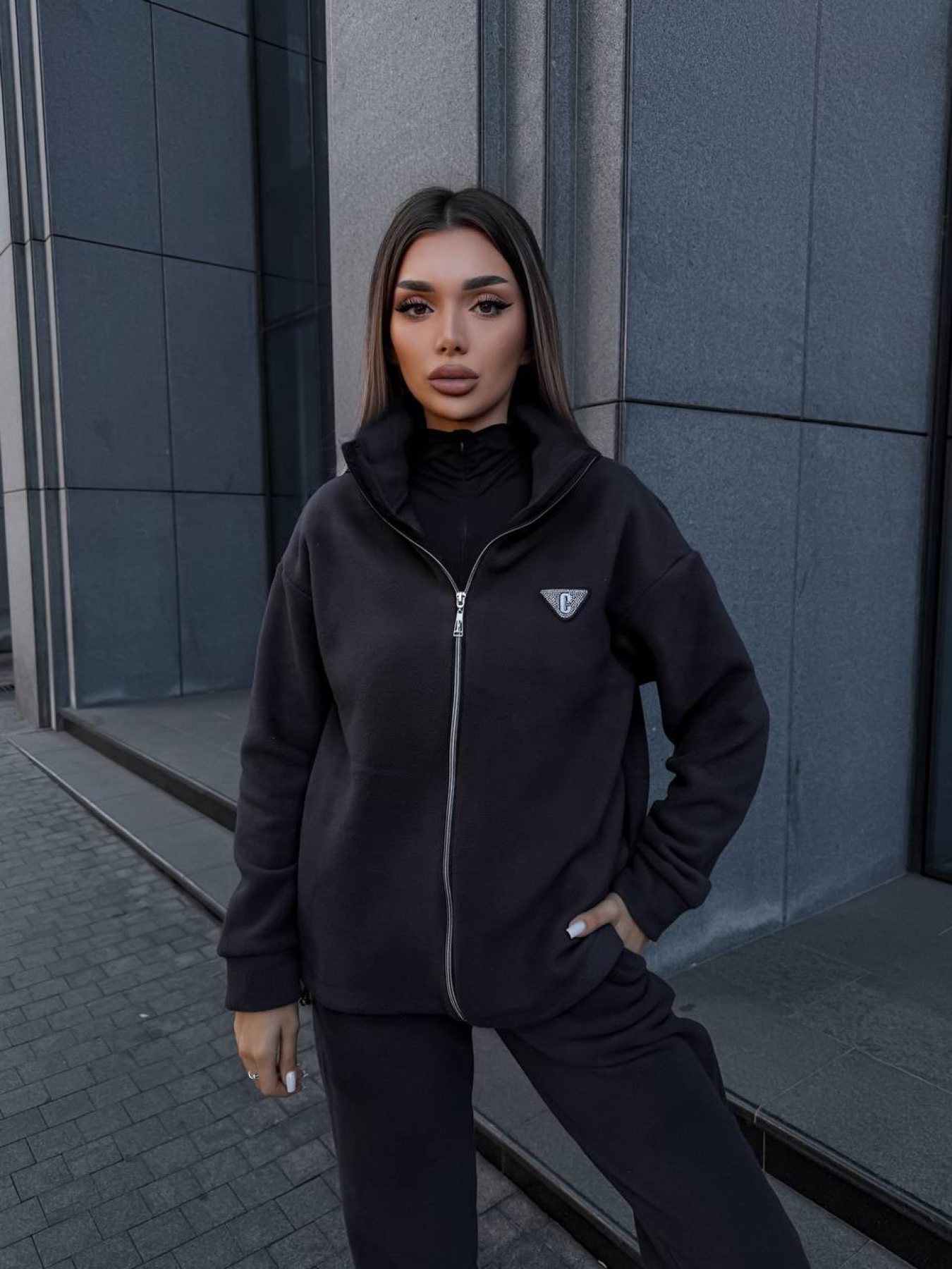 Костюмы Uaclothes модель like15542-grafitovj Костюмы Uaclothes модель like15542-grafitovj Фото