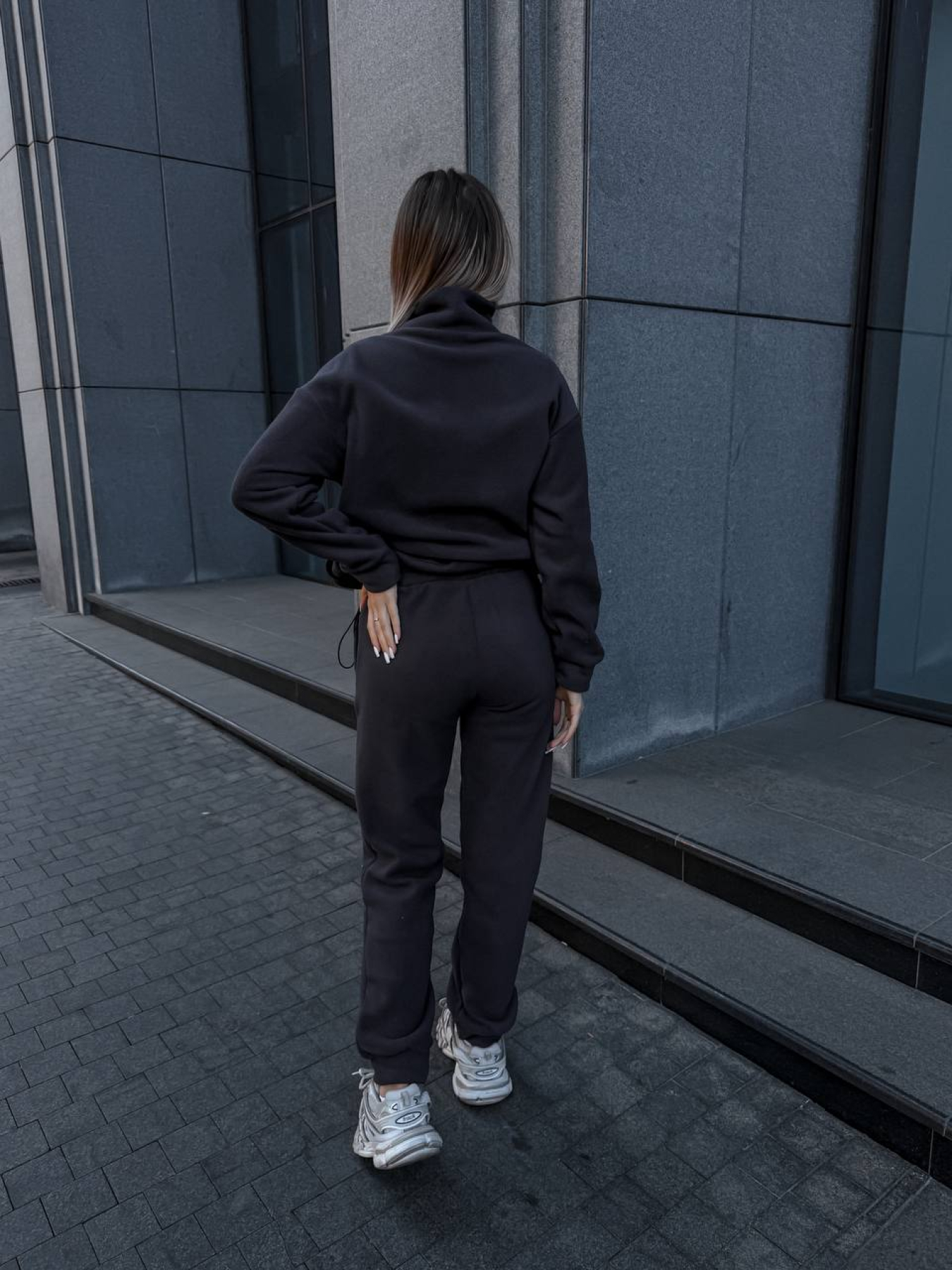 Костюмы Uaclothes модель like15542-grafitovj Костюмы Uaclothes модель like15542-grafitovj Фото