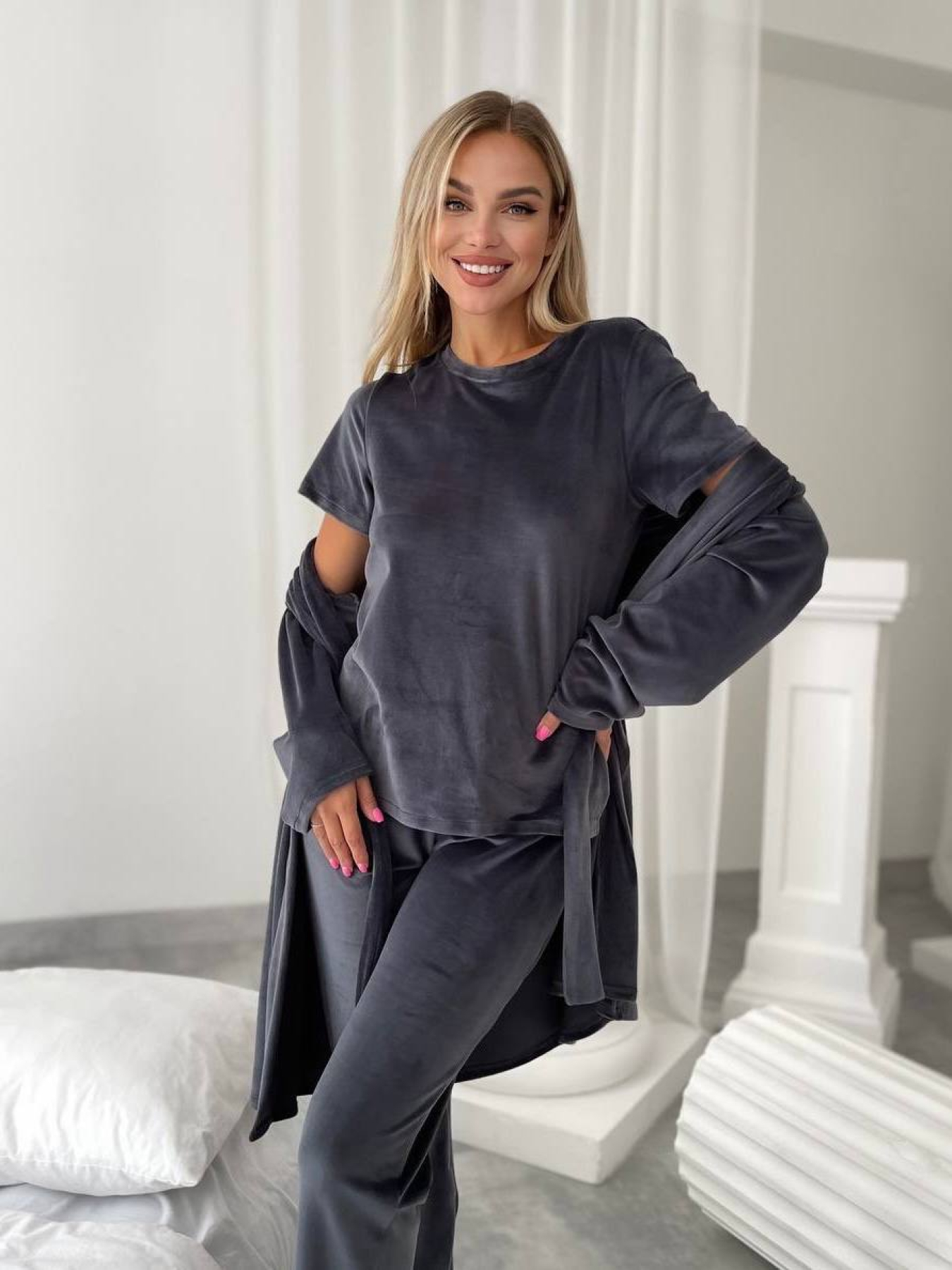 Одежда для дома и сна Uaclothes модель like14945-grafitovj Одежда для дома и сна Uaclothes модель like14945-grafitovj Фото