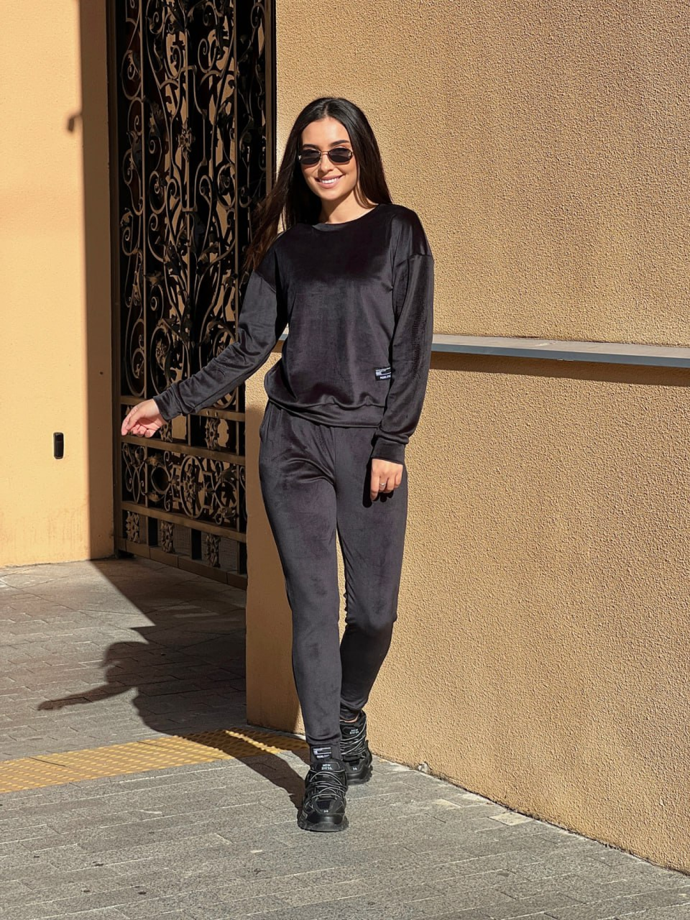 Костюмы Uaclothes модель like14846-chernj Костюмы Uaclothes модель like14846-chernj Фото