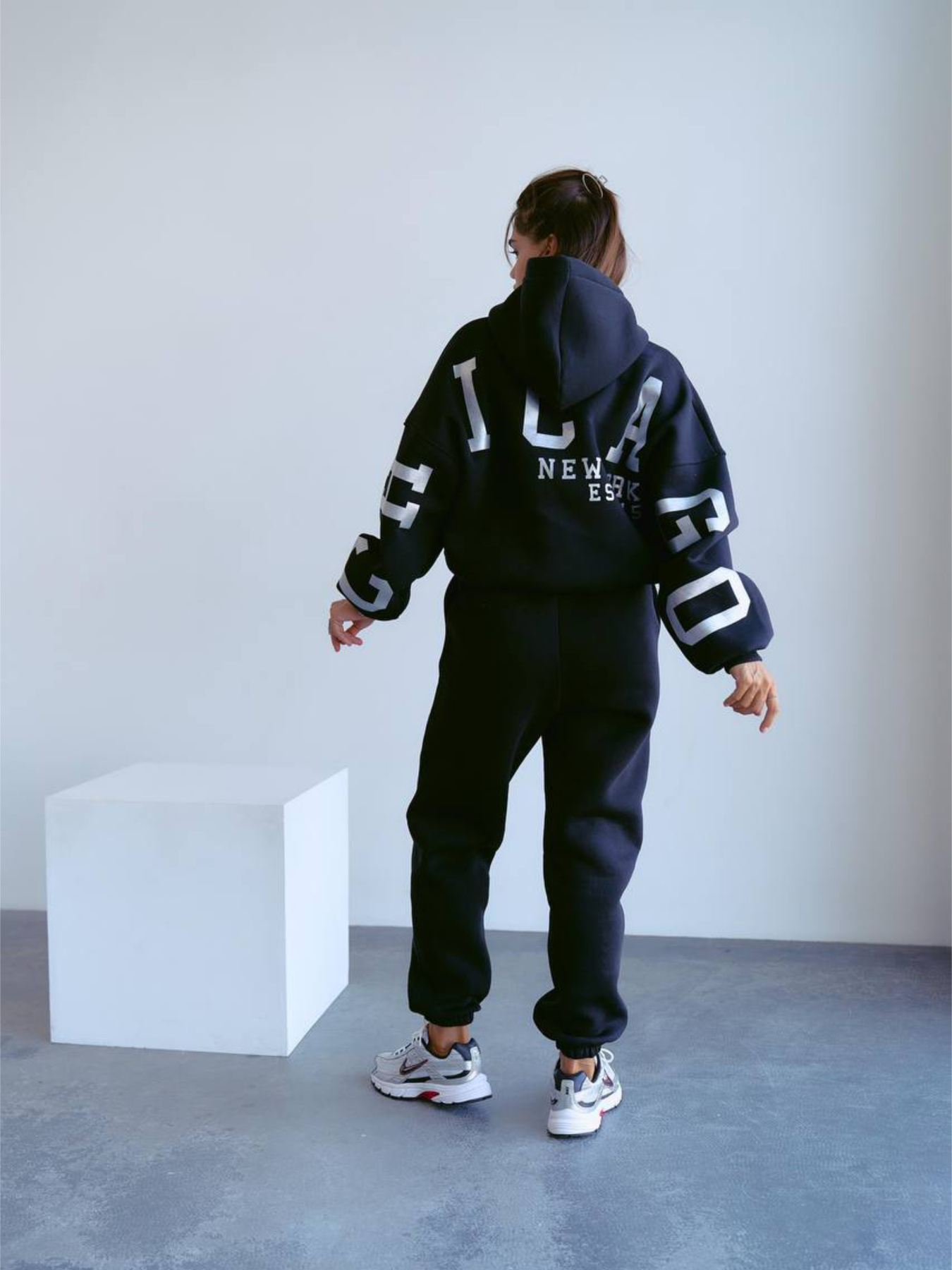 Костюми Uaclothes модель like14619-chernj Костюми Uaclothes модель like14619-chernj Фото