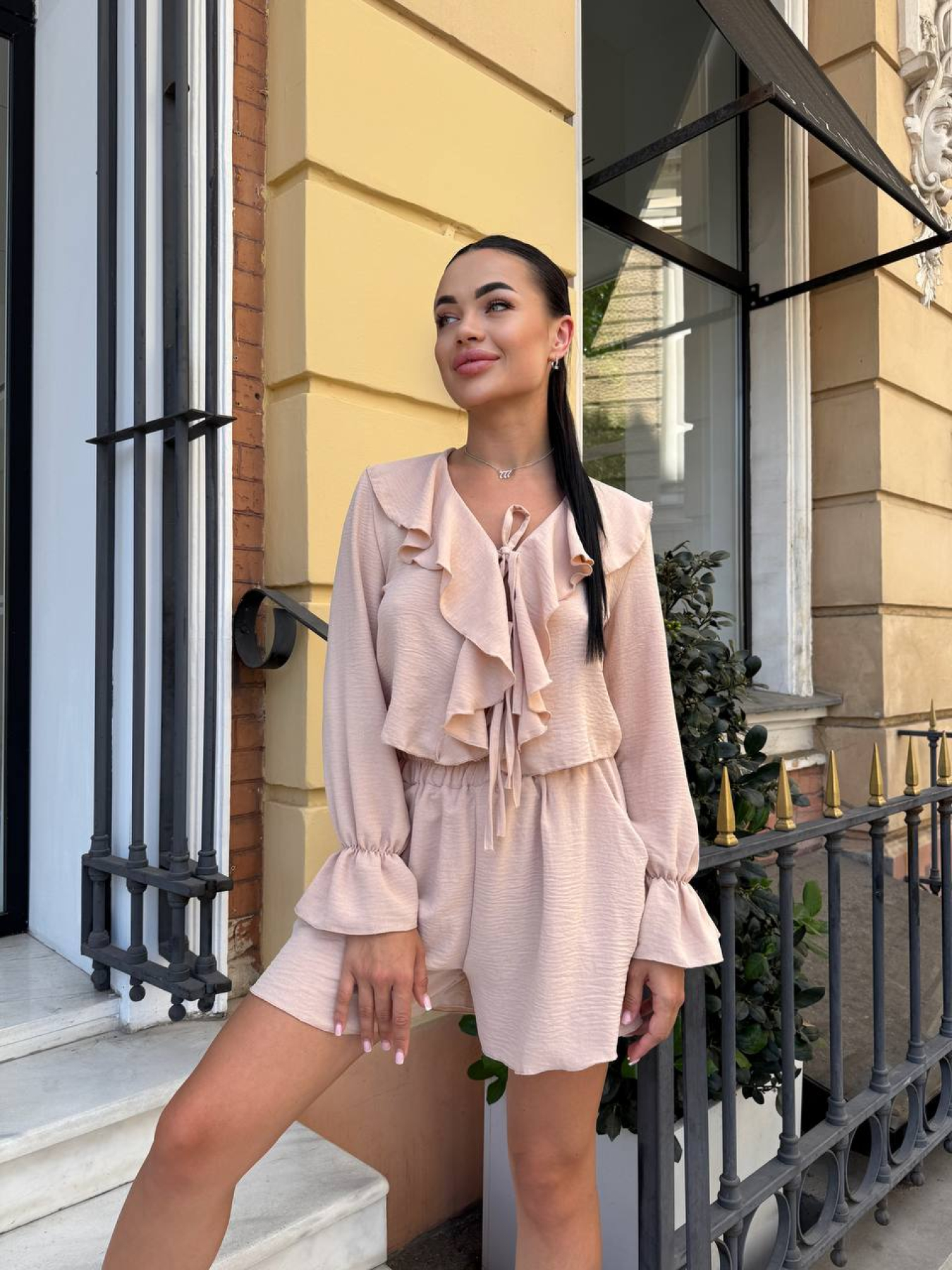 Костюмы Uaclothes модель like14191-bezhevj Костюмы Uaclothes модель like14191-bezhevj Фото