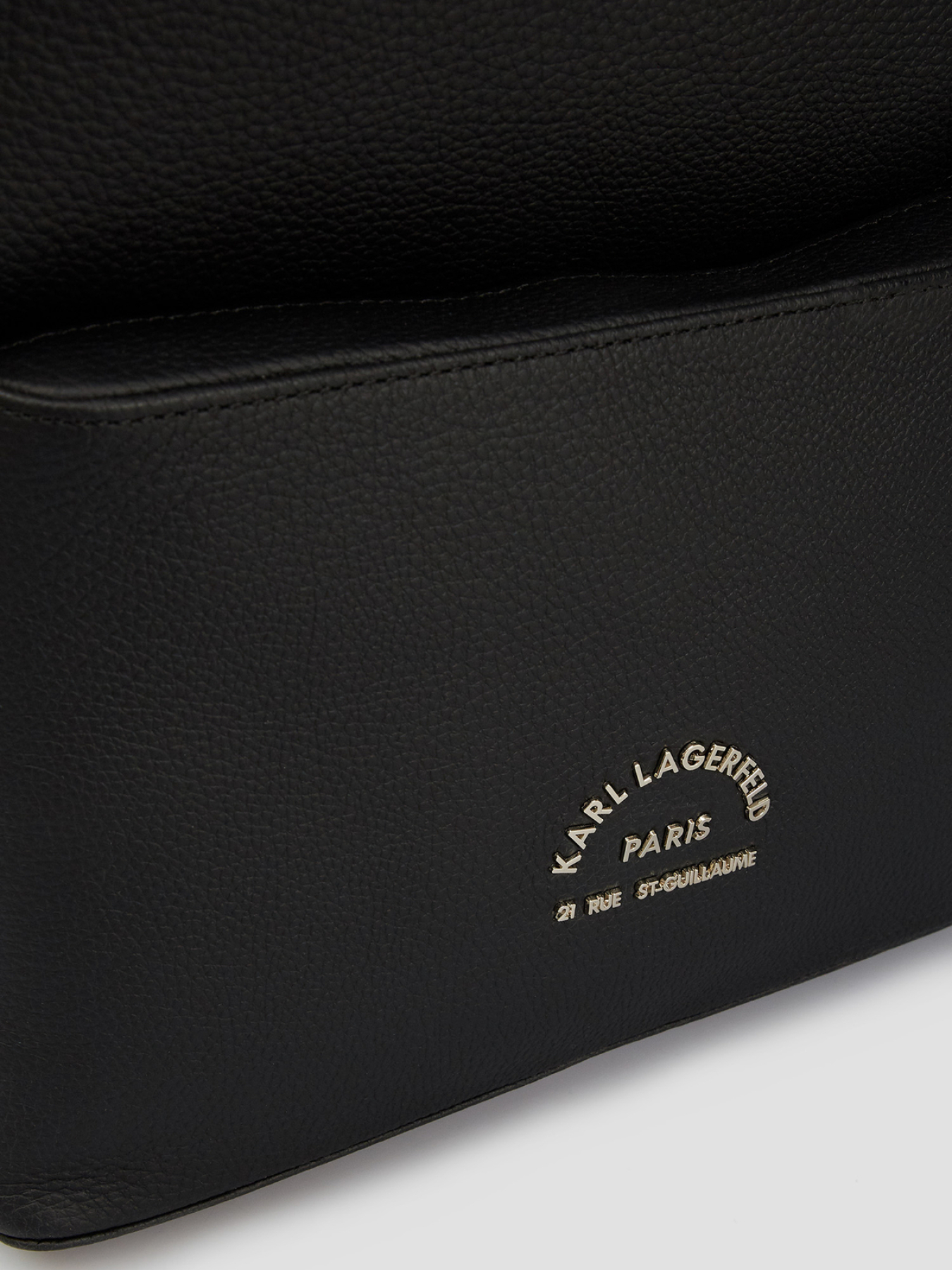 Рюкзаки Karl Lagerfeld модель 521451.815908;990 Рюкзаки Karl Lagerfeld модель 521451.815908;990 Фото
