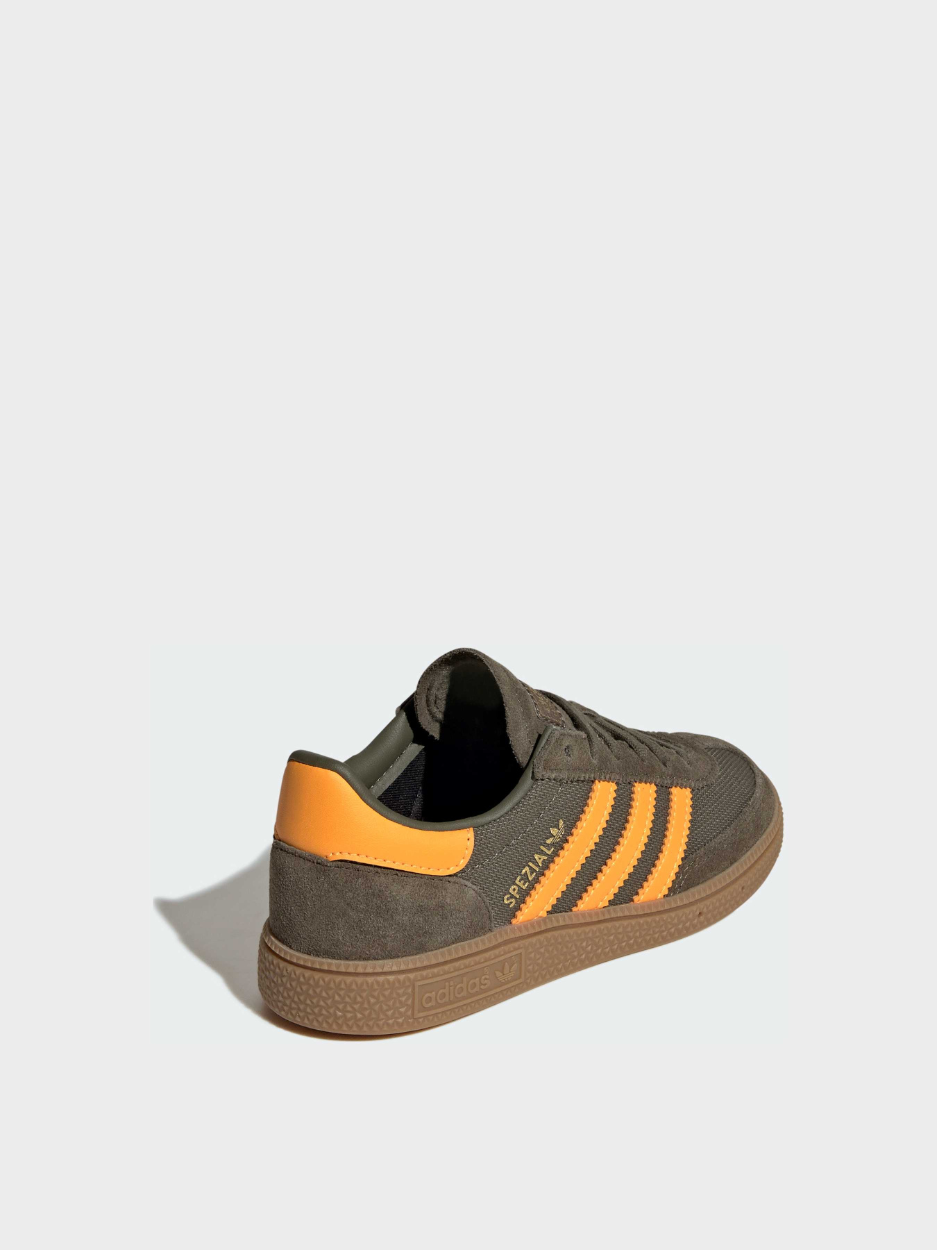 Кеди Adidas модель KI8609 Кеди Adidas модель KI8609 Фото