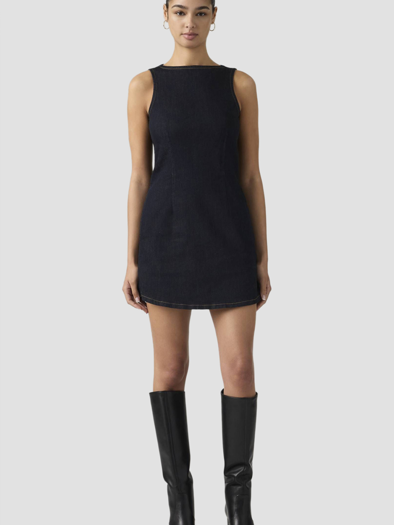 Платья Levi's модель 005EN;0000 Платья Levi's модель 005EN;0000 Фото