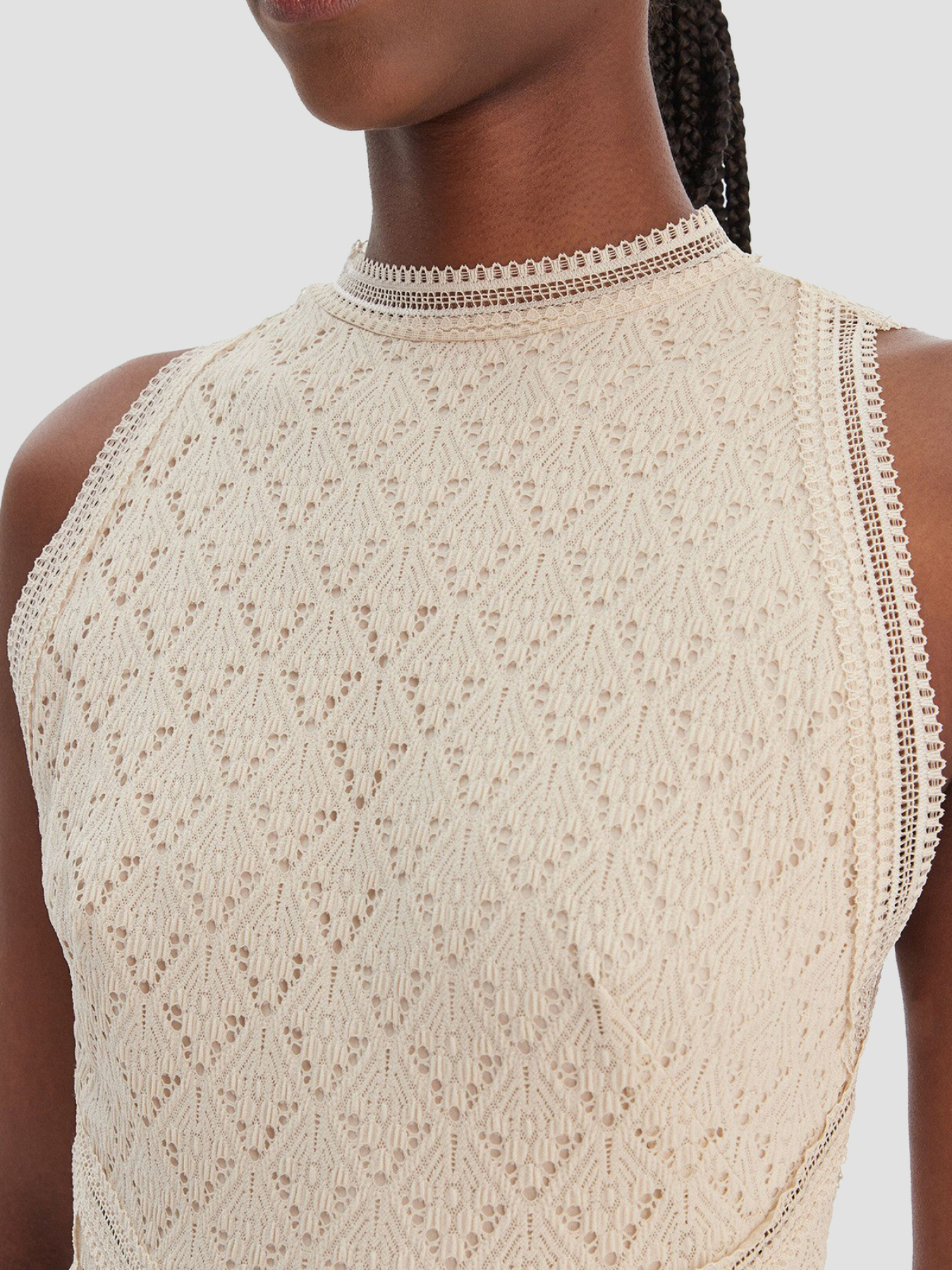 Платья GUESS модель W6GK16.K2953;A11C Платья GUESS модель W6GK16.K2953;A11C Фото