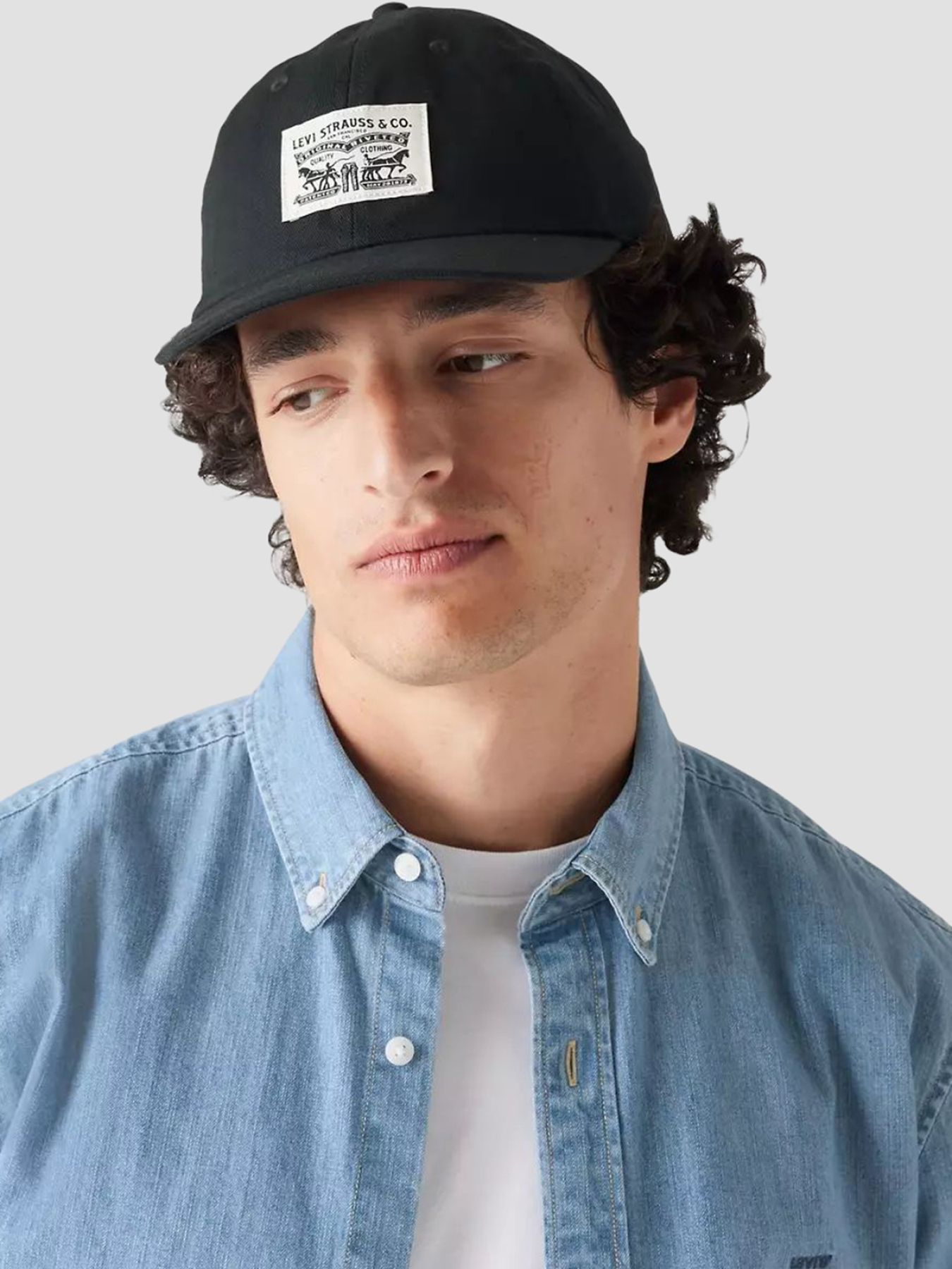 Шапки и кепки Levi's модель 000A9;0000 Шапки и кепки Levi's модель 000A9;0000 Фото