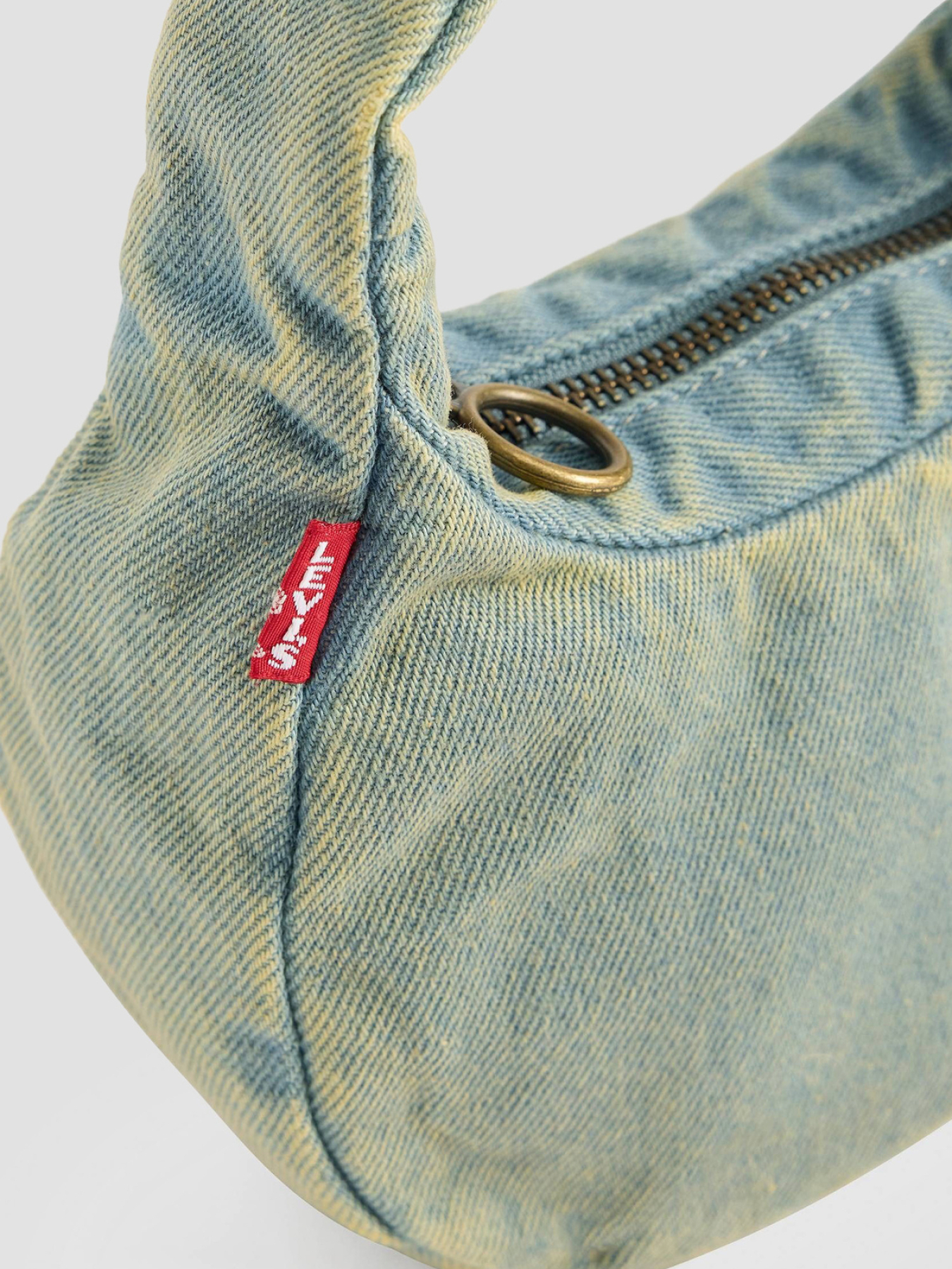 Сумки Levi's модель 004A2;0002 Сумки Levi's модель 004A2;0002 Фото