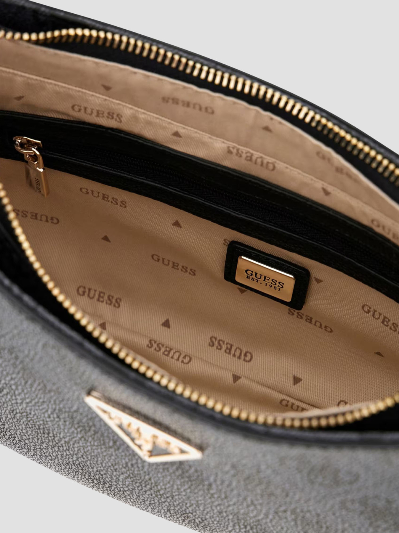 Сумки GUESS модель HWBG96.72180;CLO Сумки GUESS модель HWBG96.72180;CLO Фото