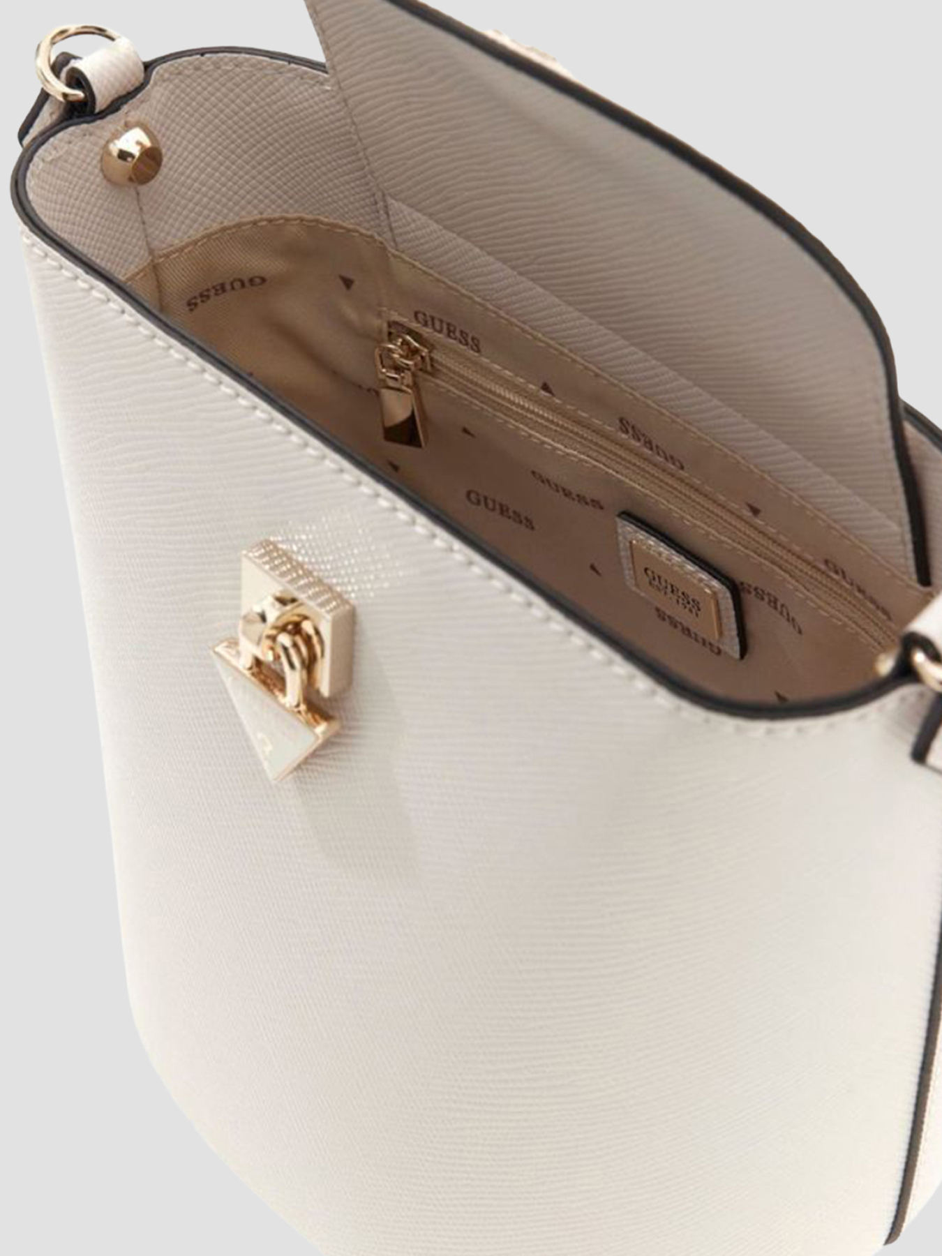 Сумки GUESS модель HWZG99.19030;OFF Сумки GUESS модель HWZG99.19030;OFF Фото