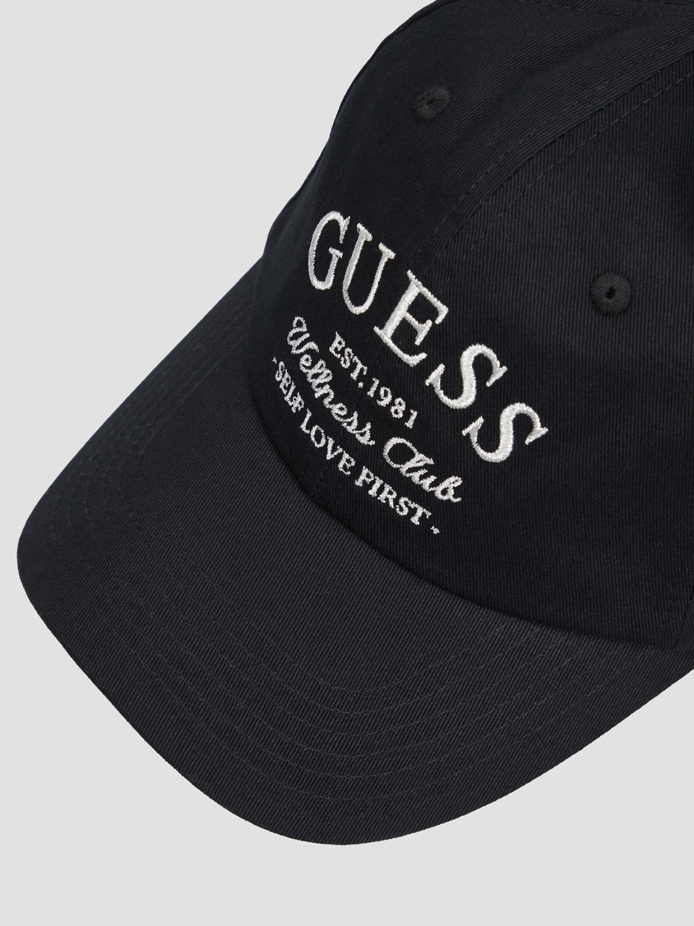 Шапки и кепки GUESS модель V5RZ03.WFKN0;JBLK Фото