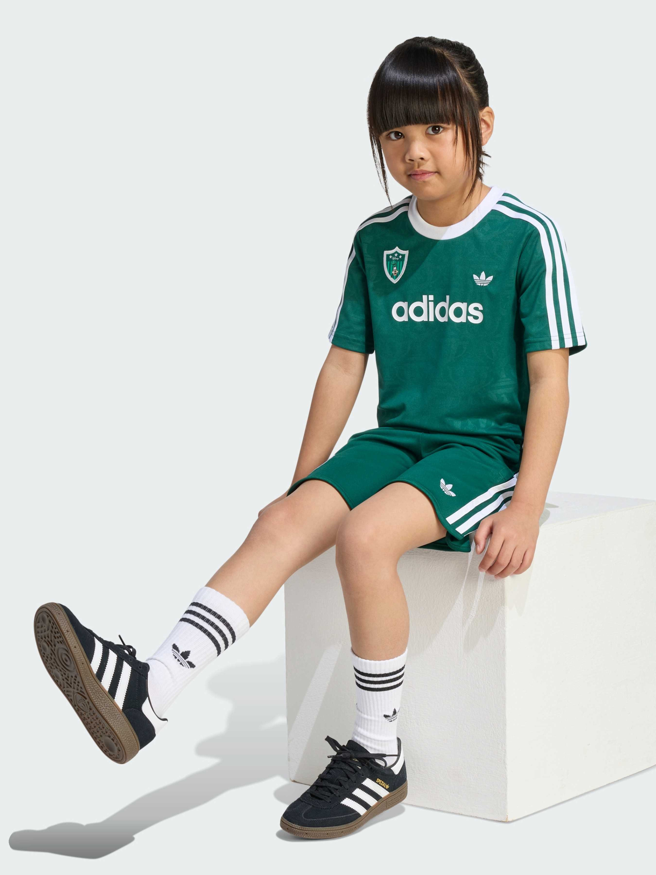 Костюми Adidas x Disney модель KC8432 Костюми Adidas x Disney модель KC8432 Фото