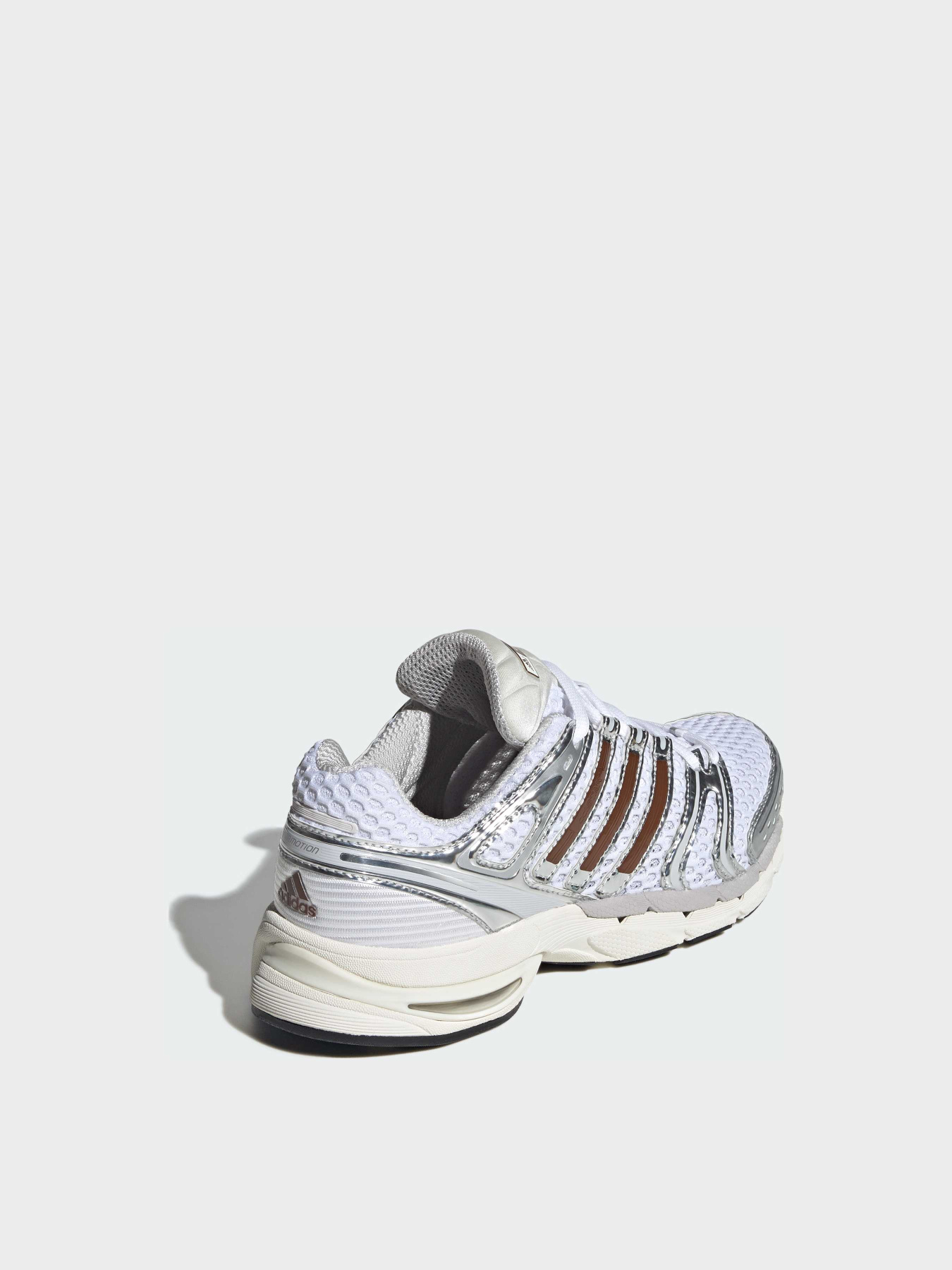 Кросівки Adidas модель KI4179 Кросівки Adidas модель KI4179 Фото