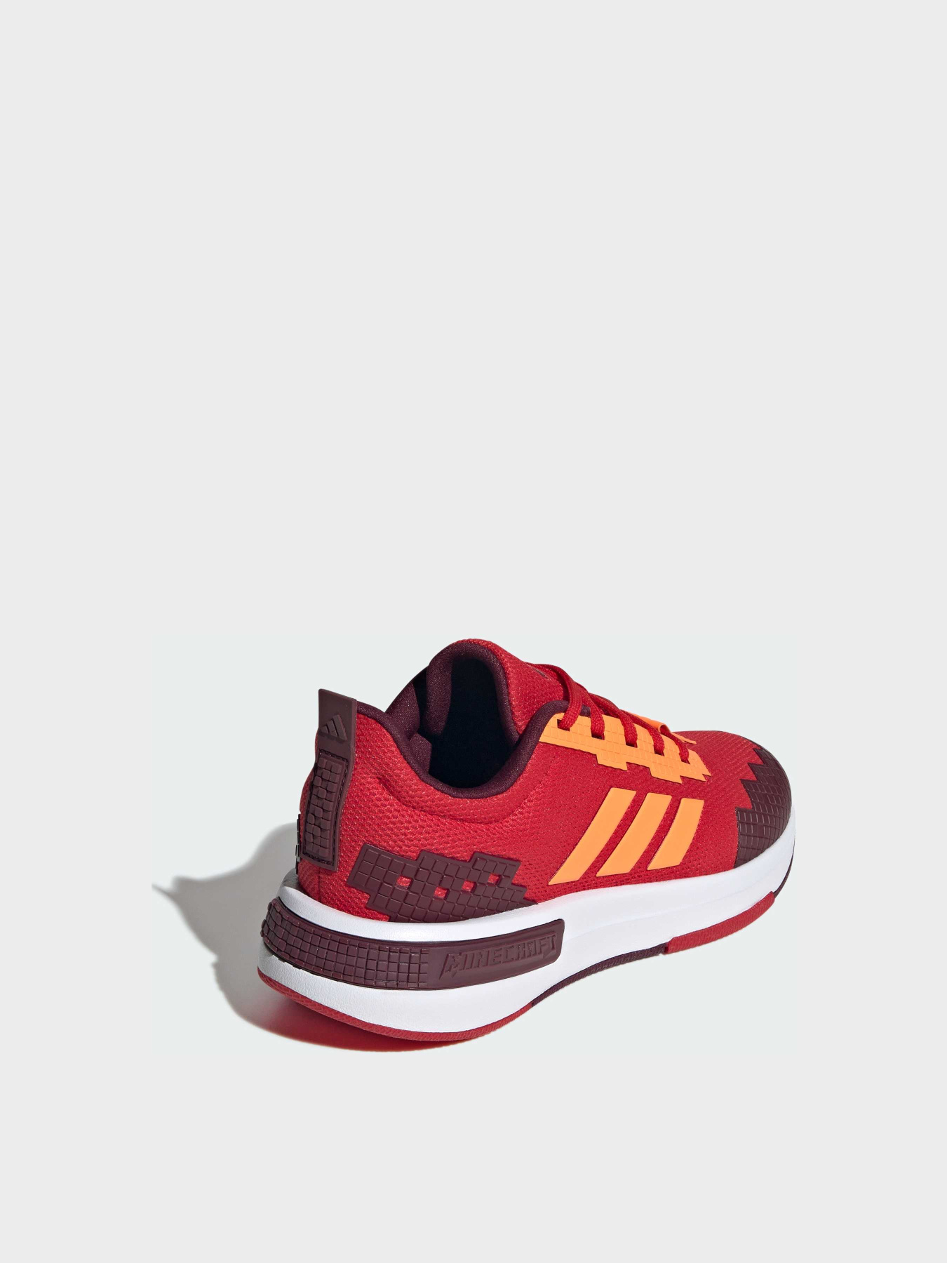 Кроссовки Adidas модель JR1968 Кроссовки Adidas модель JR1968 Фото