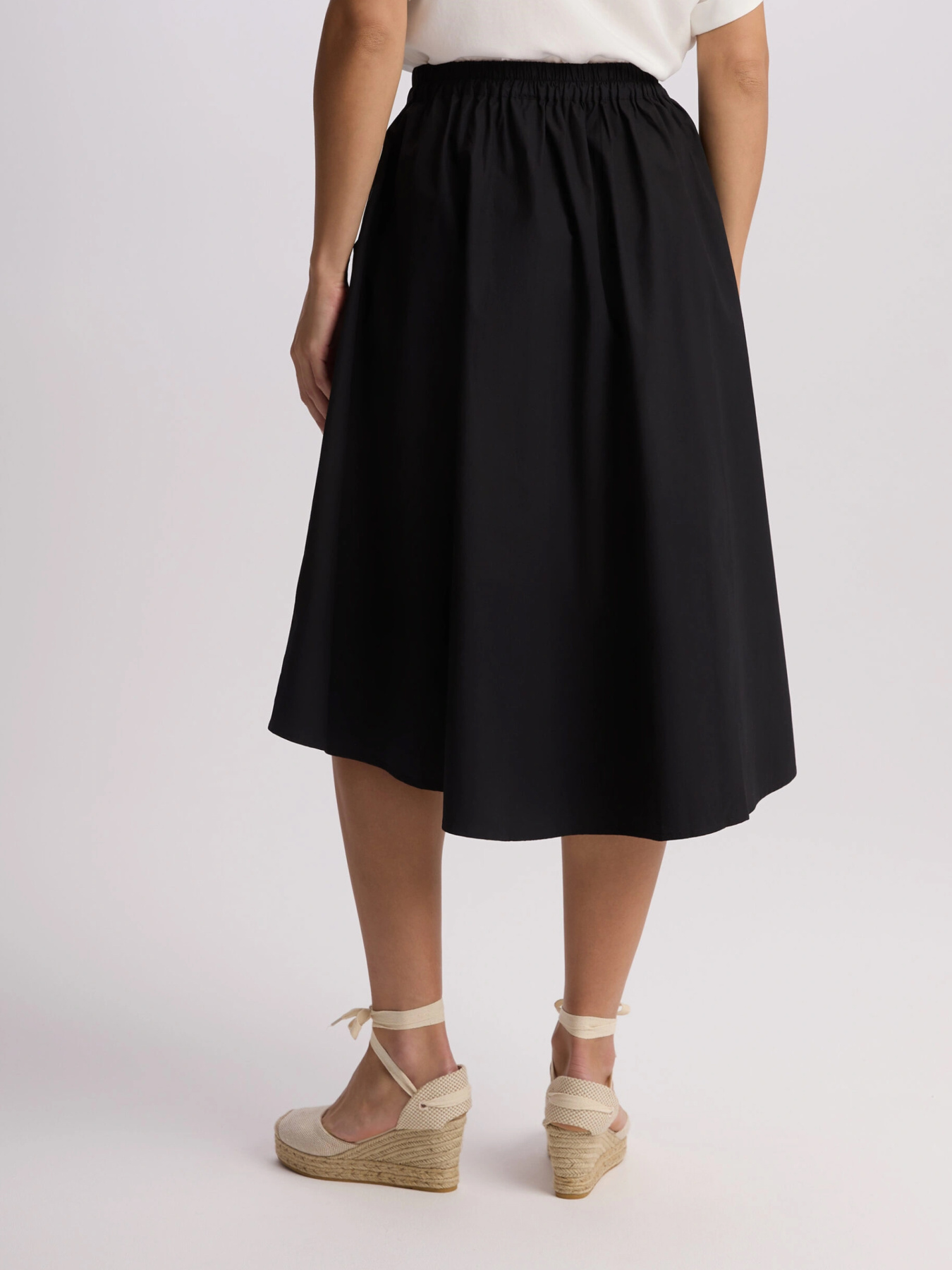 Юбки DIVERSE Niraia модель 10046965 Юбки DIVERSE Niraia модель 10046965 Фото