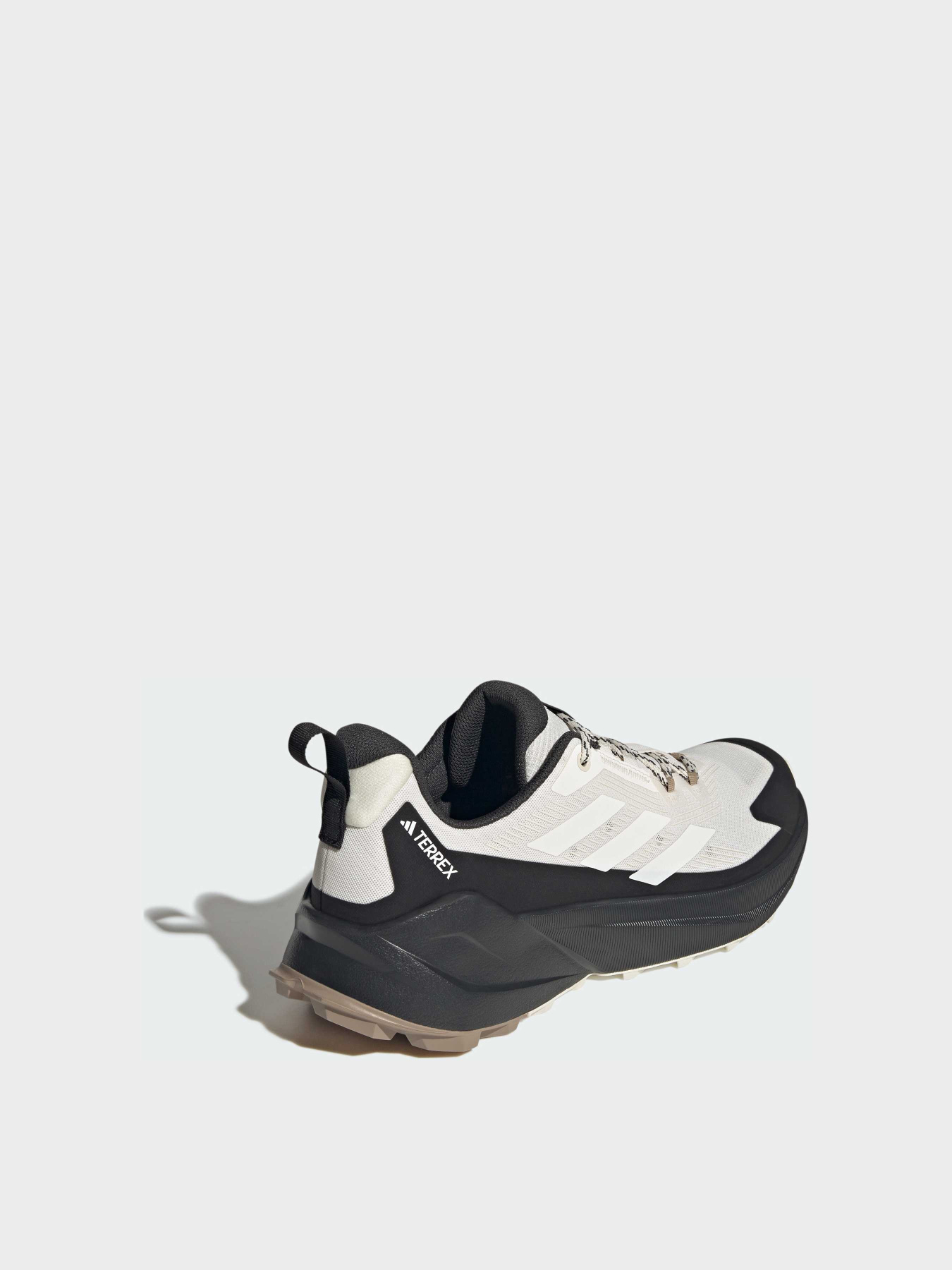 Кроссовки Adidas модель JR6578 Кроссовки Adidas модель JR6578 Фото
