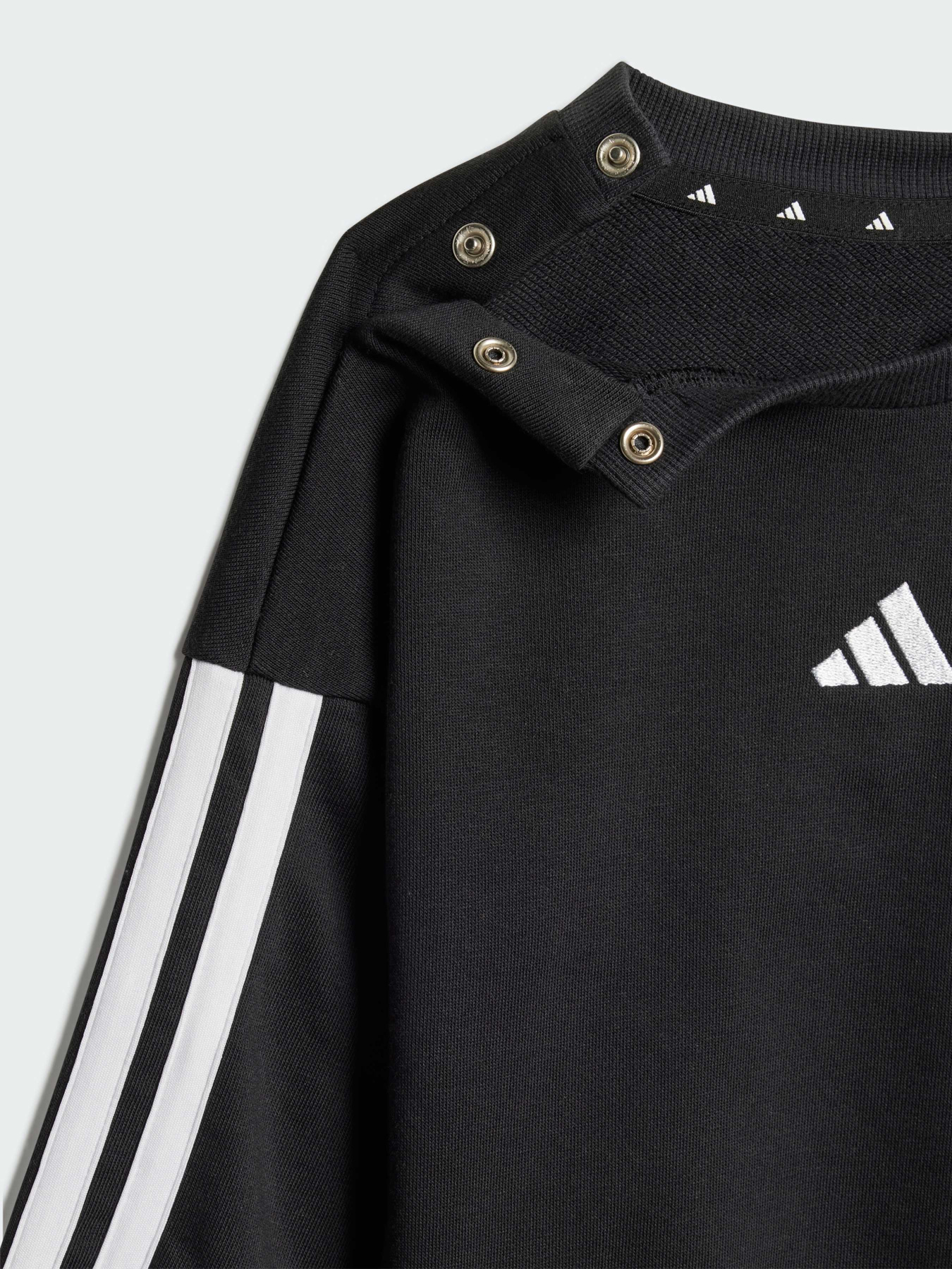 Костюми Adidas Adidas Essentials модель JD6481 Фото