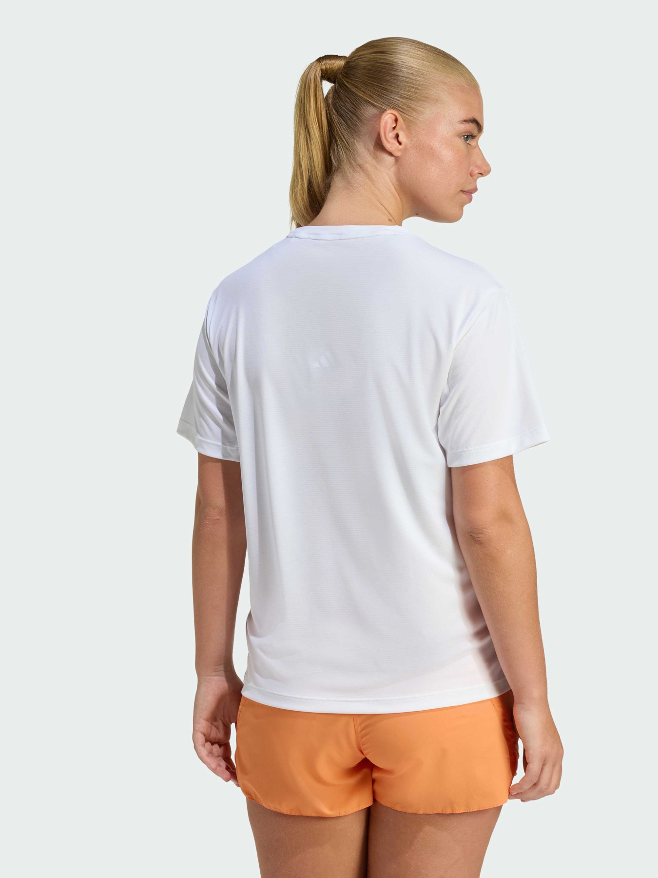 Футболки і поло Adidas Adidas Essentials модель KA0226 Футболки і поло Adidas Adidas Essentials модель KA0226 Фото