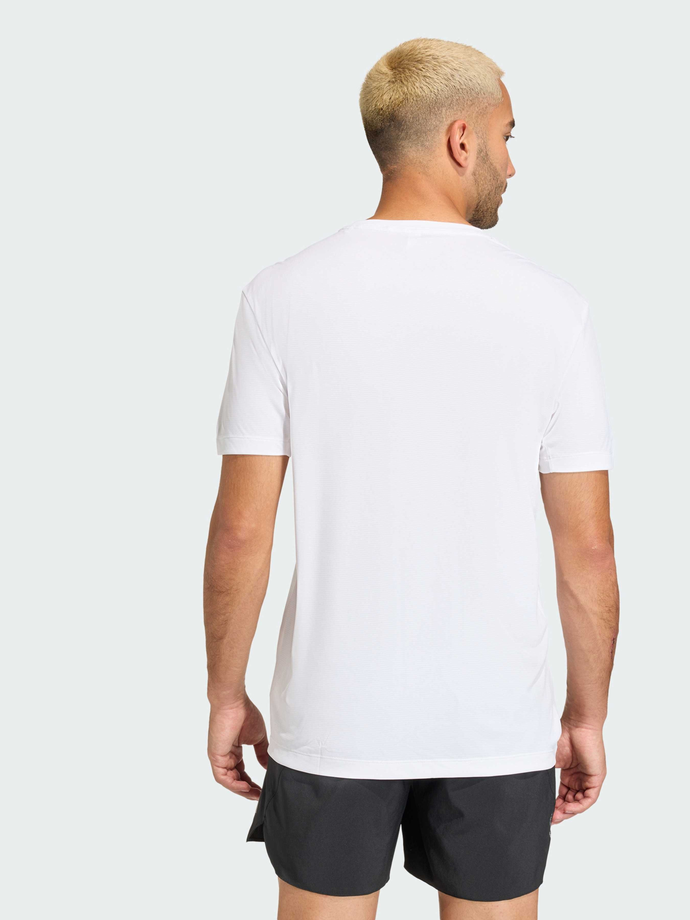 Футболки и поло Adidas Adidas Essentials модель KE3547 Футболки и поло Adidas Adidas Essentials модель KE3547 Фото